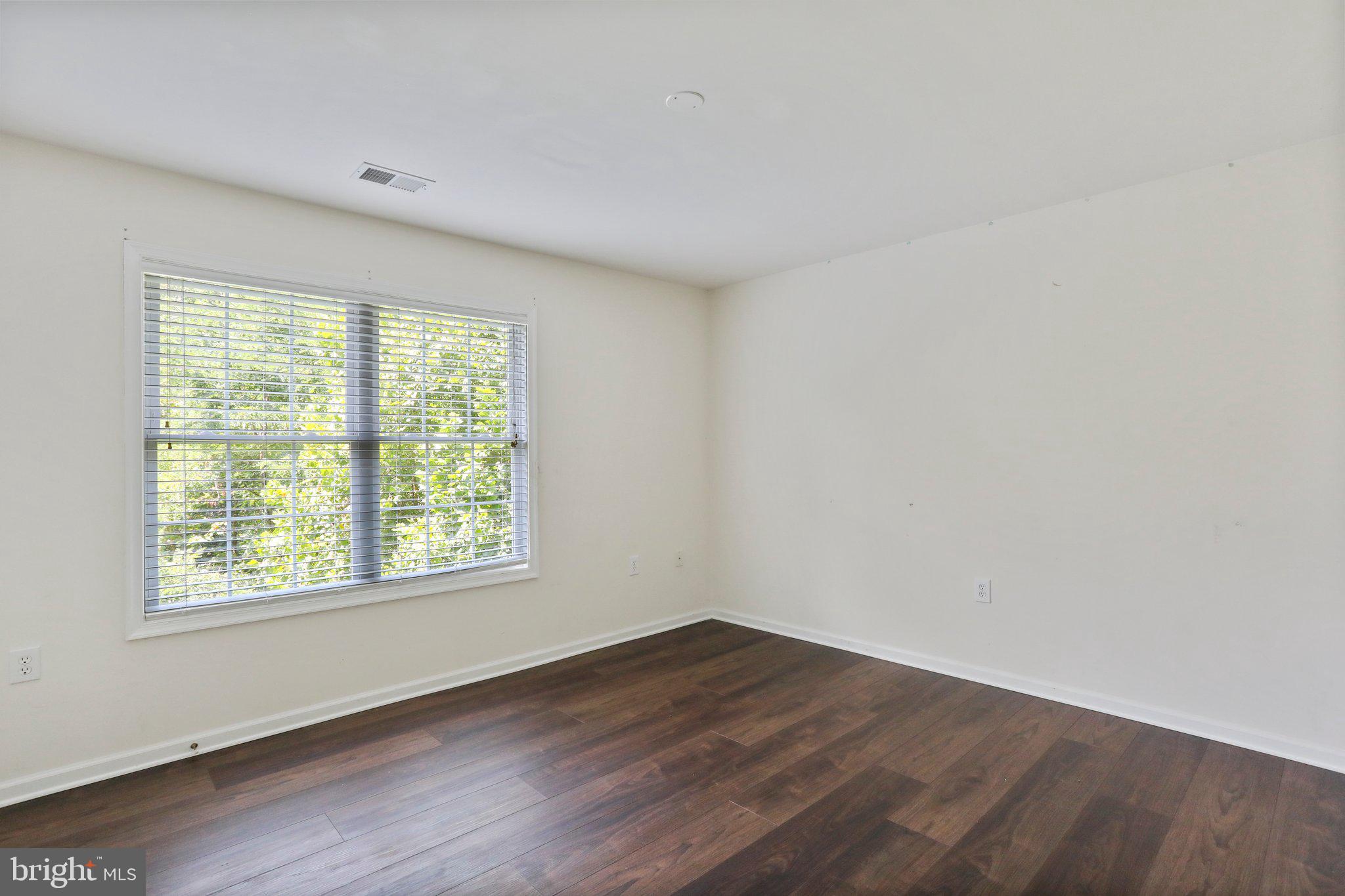 SHANNONDALE - Residential