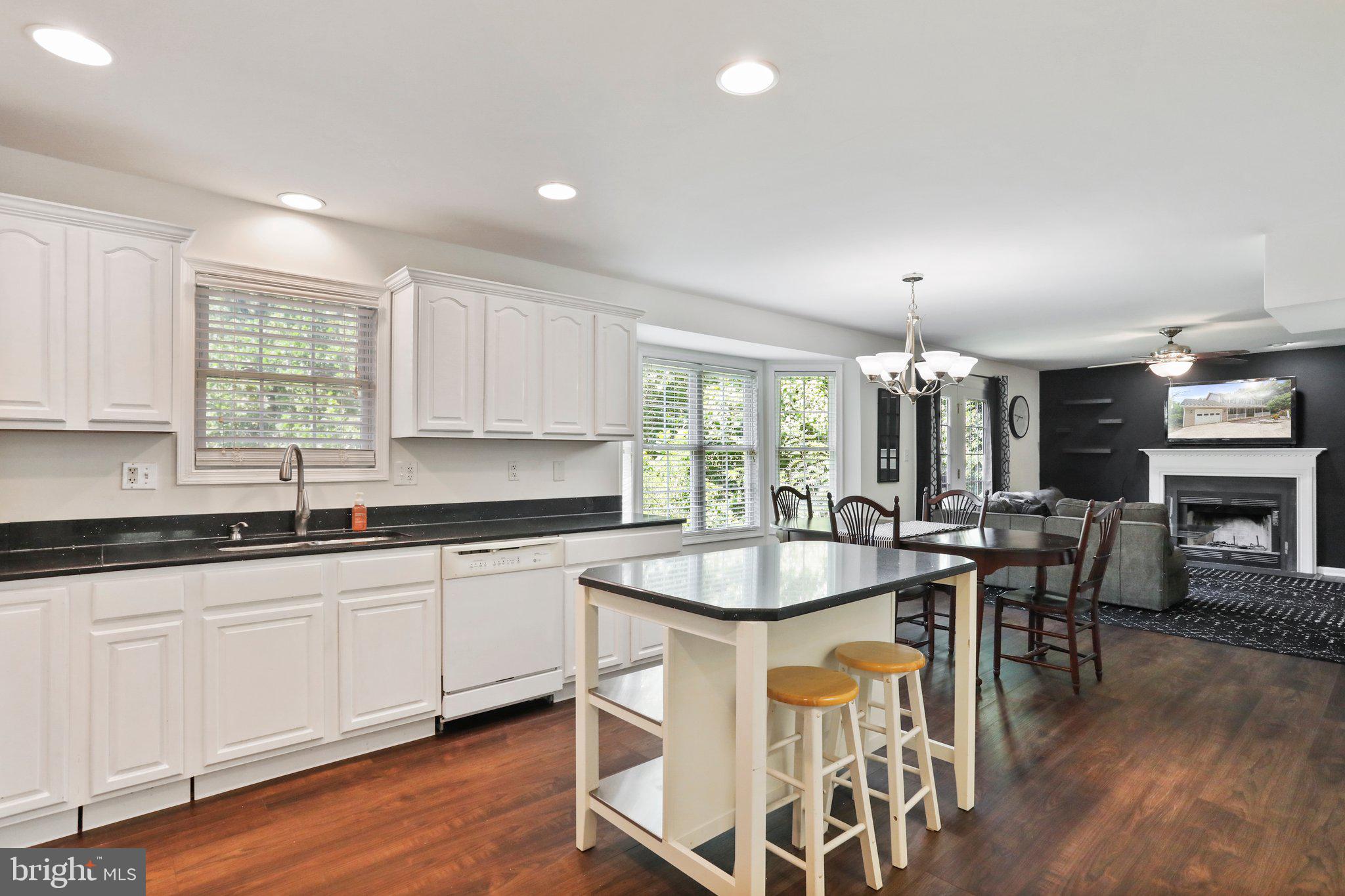 SHANNONDALE - Residential