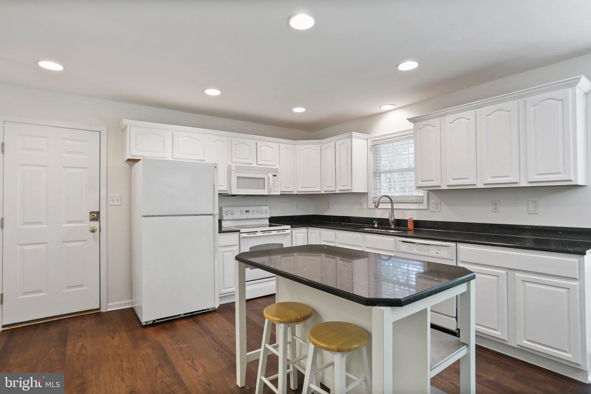 SHANNONDALE - Residential