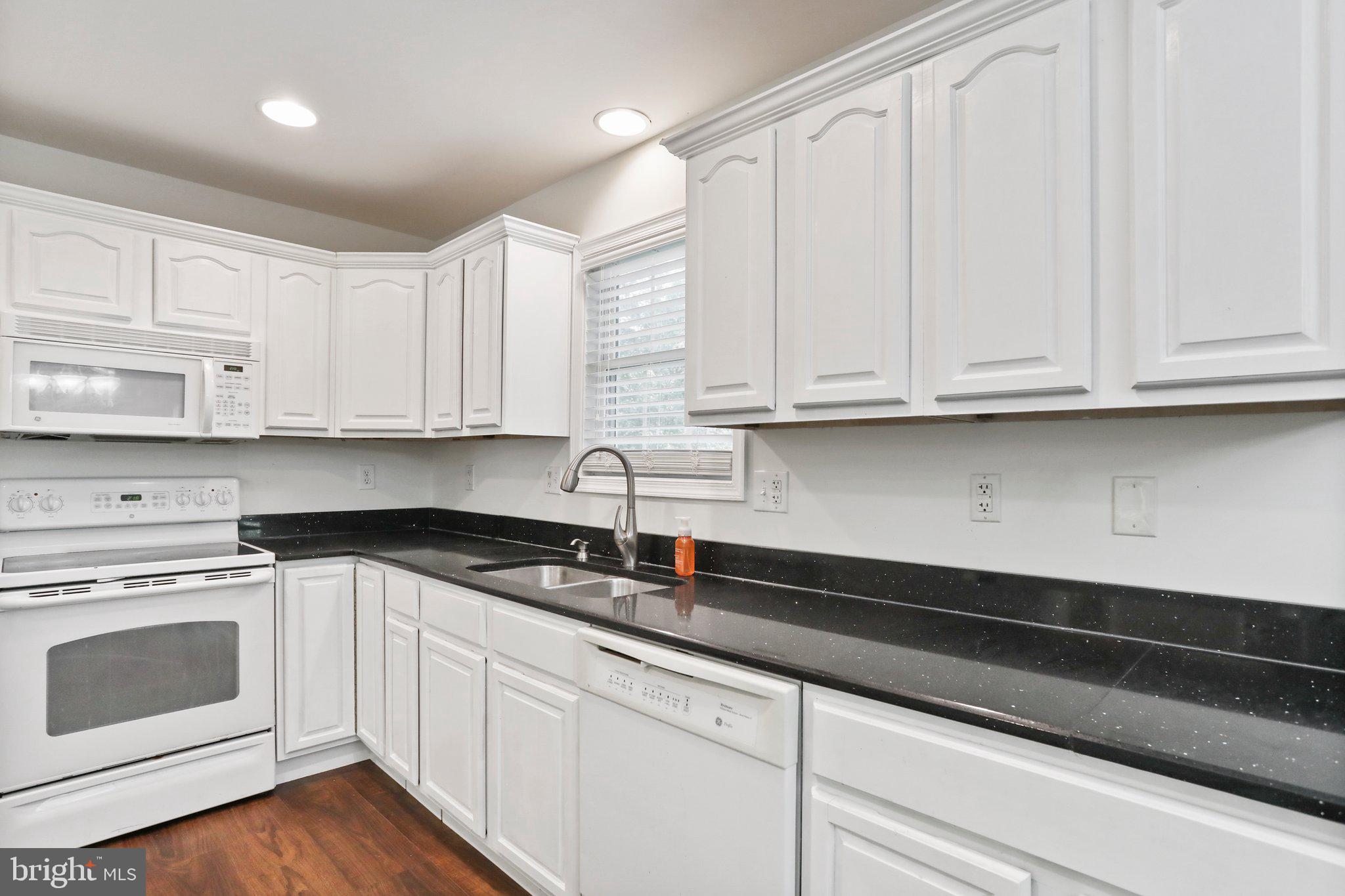 SHANNONDALE - Residential