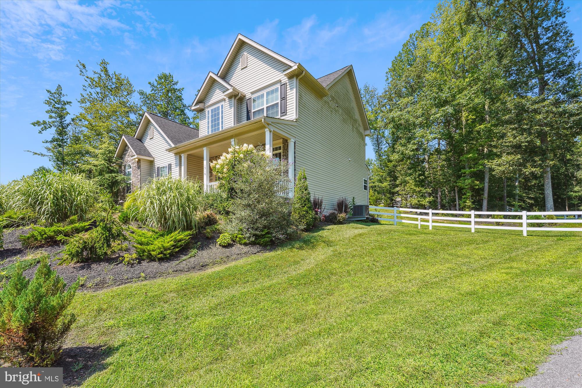 GALLAHANS CHOICE - Residential