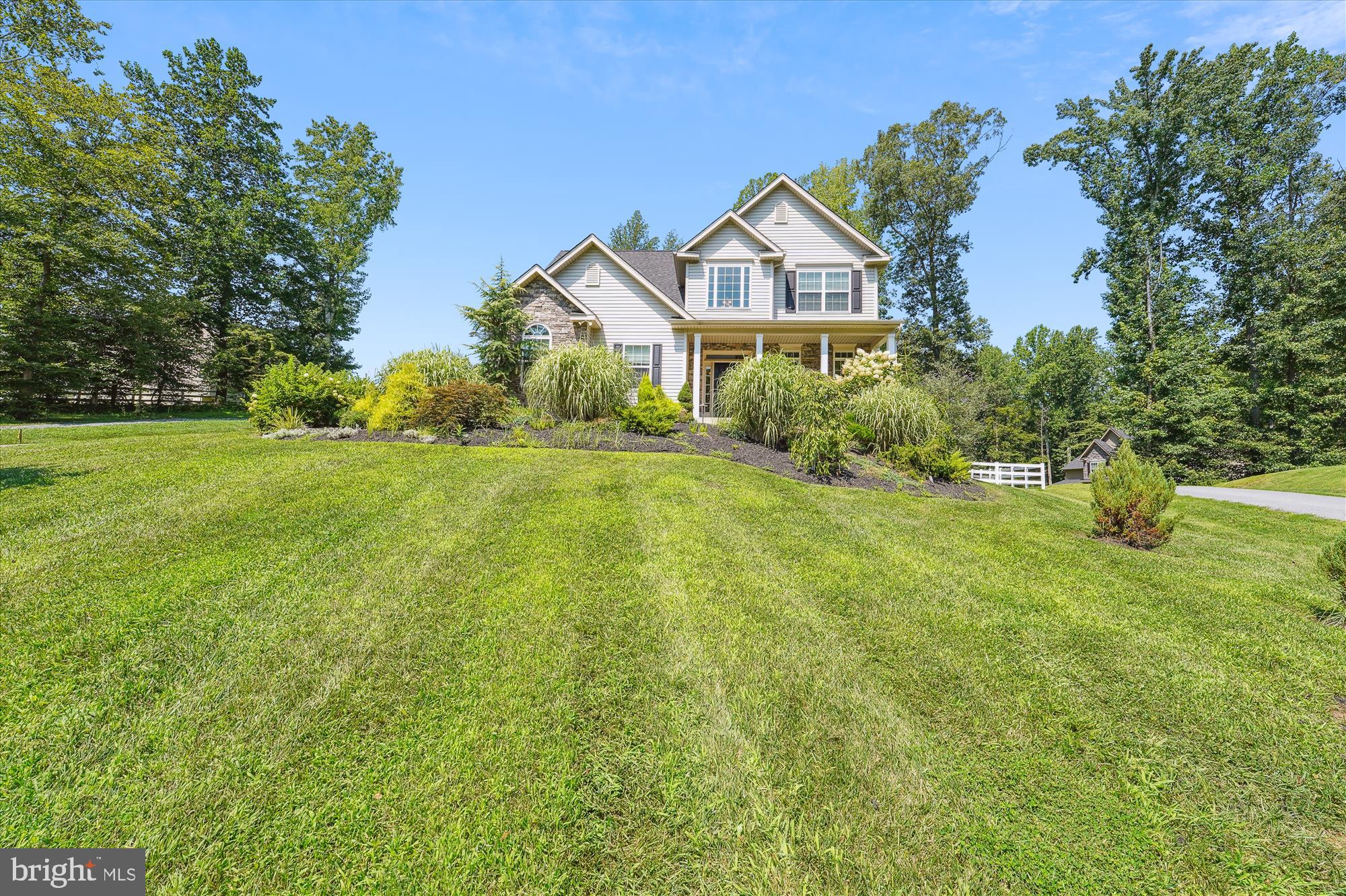 GALLAHANS CHOICE - Residential