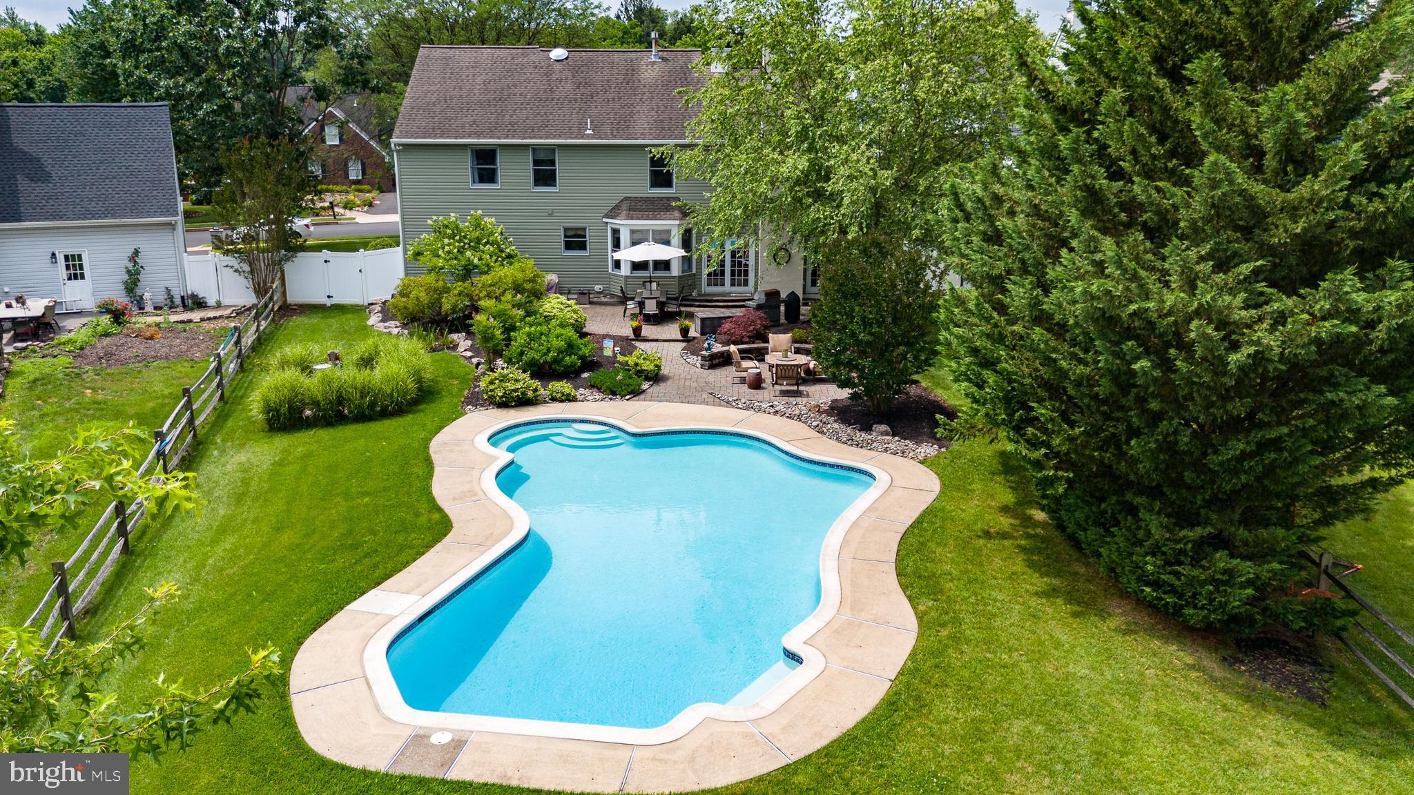 108 TAMARACK CIRCLE