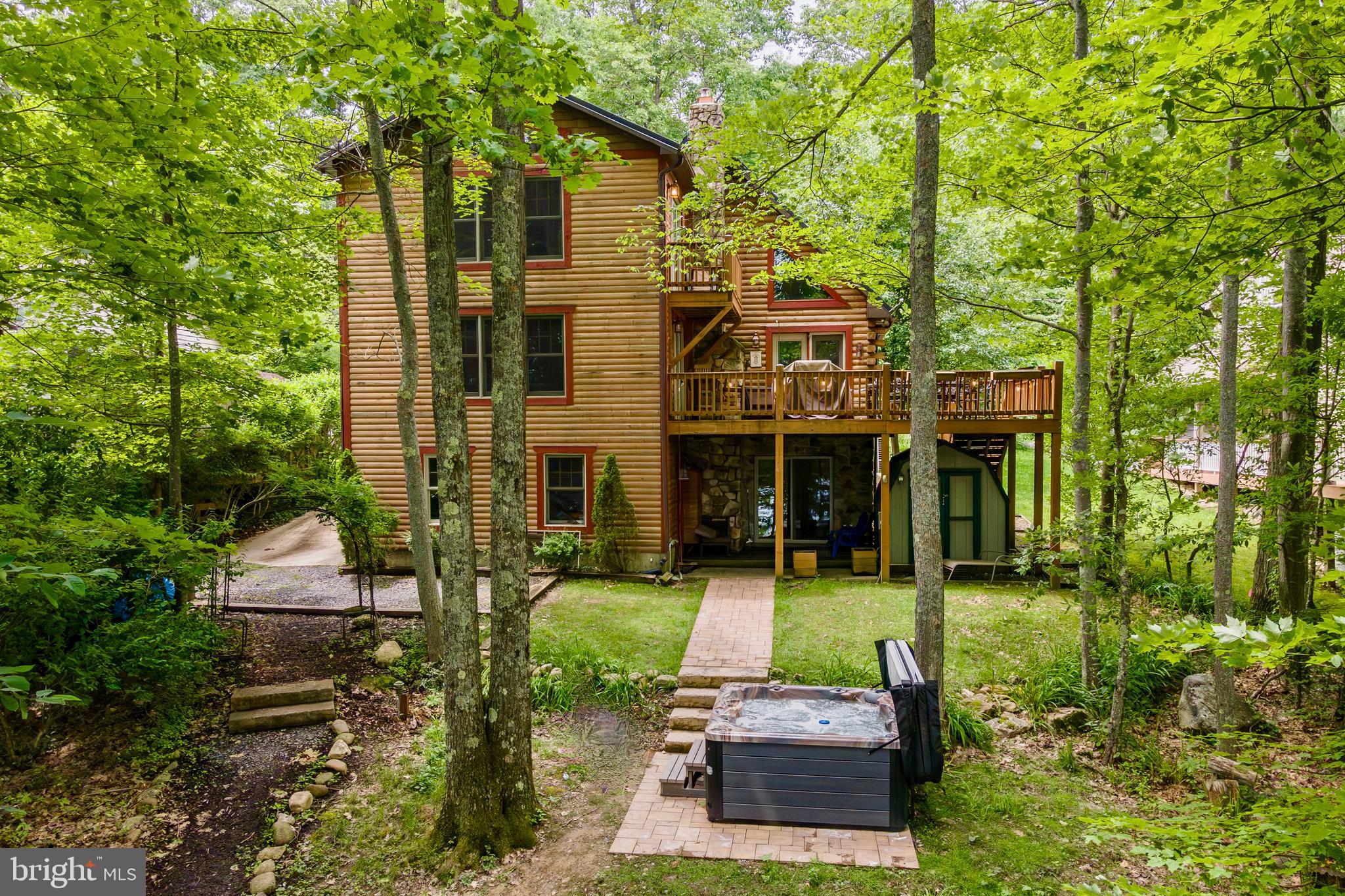 LAKE FOREST - Residential