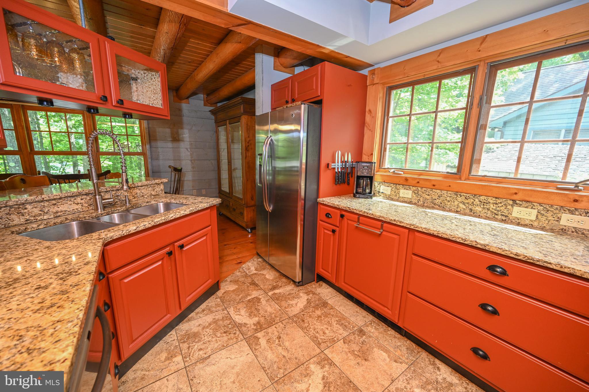 LAKE FOREST - Residential