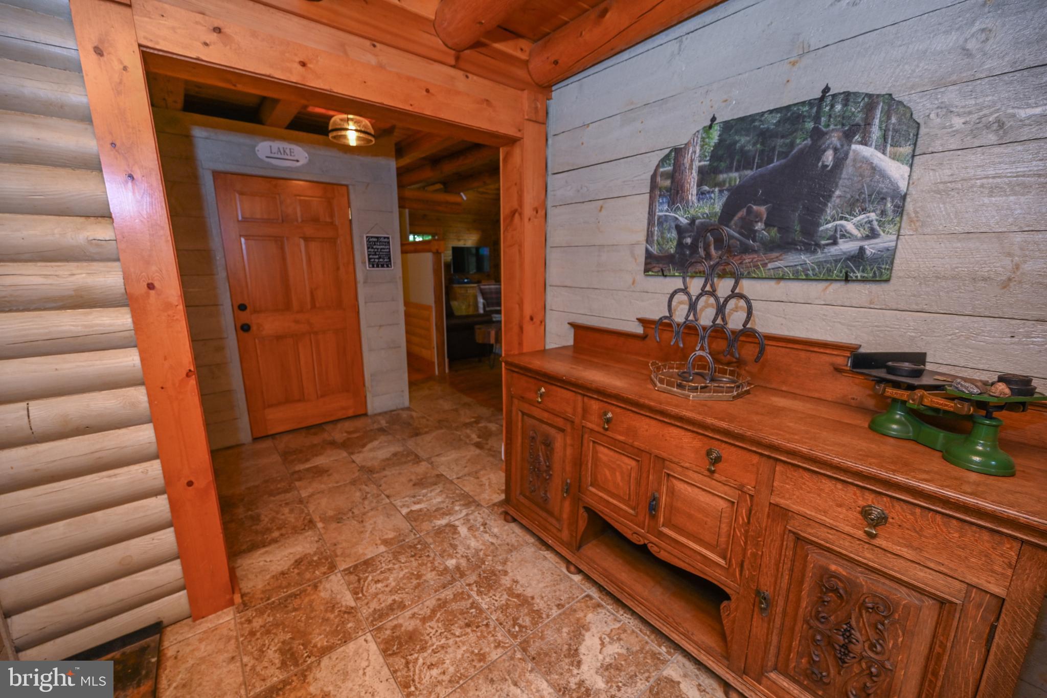 LAKE FOREST - Residential