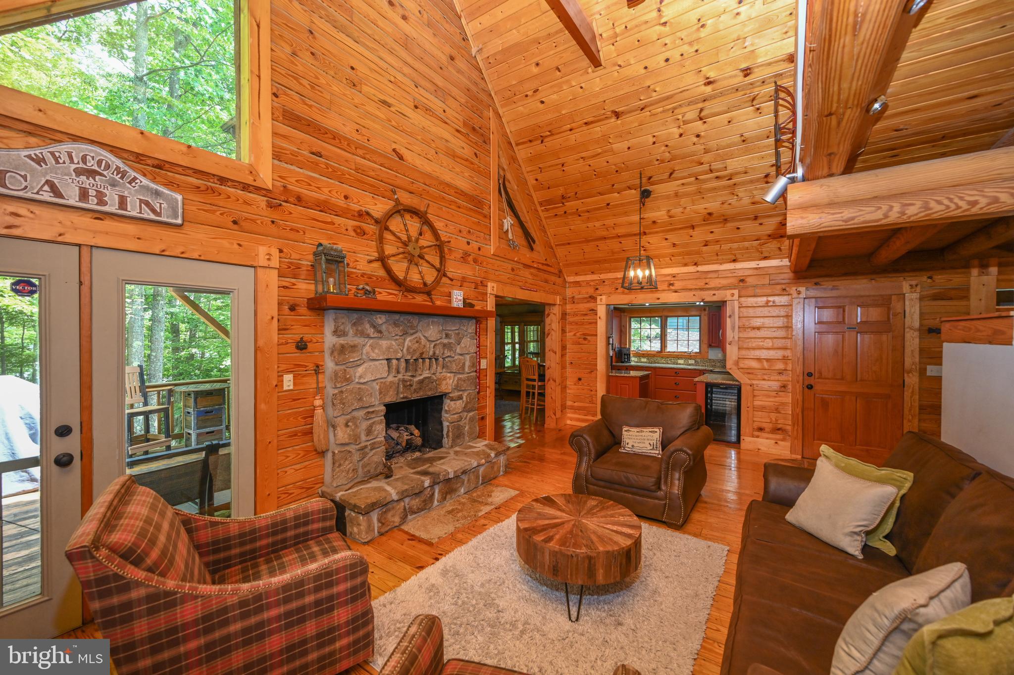 LAKE FOREST - Residential