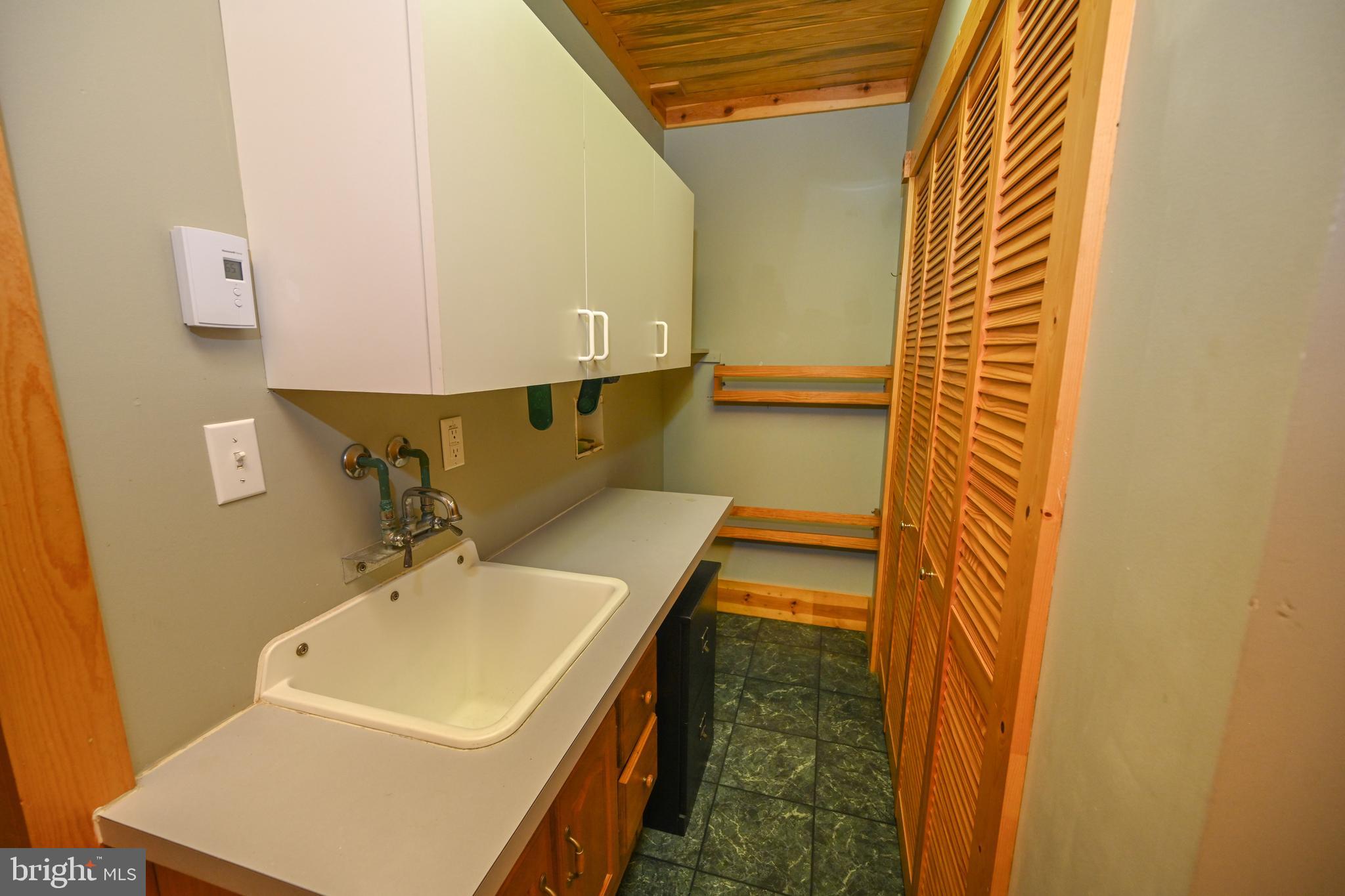 LAKE FOREST - Residential