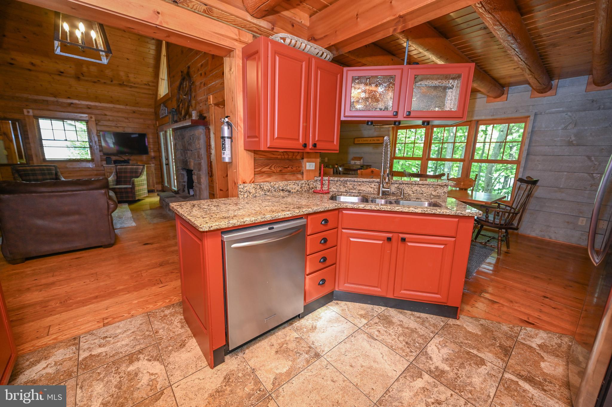 LAKE FOREST - Residential