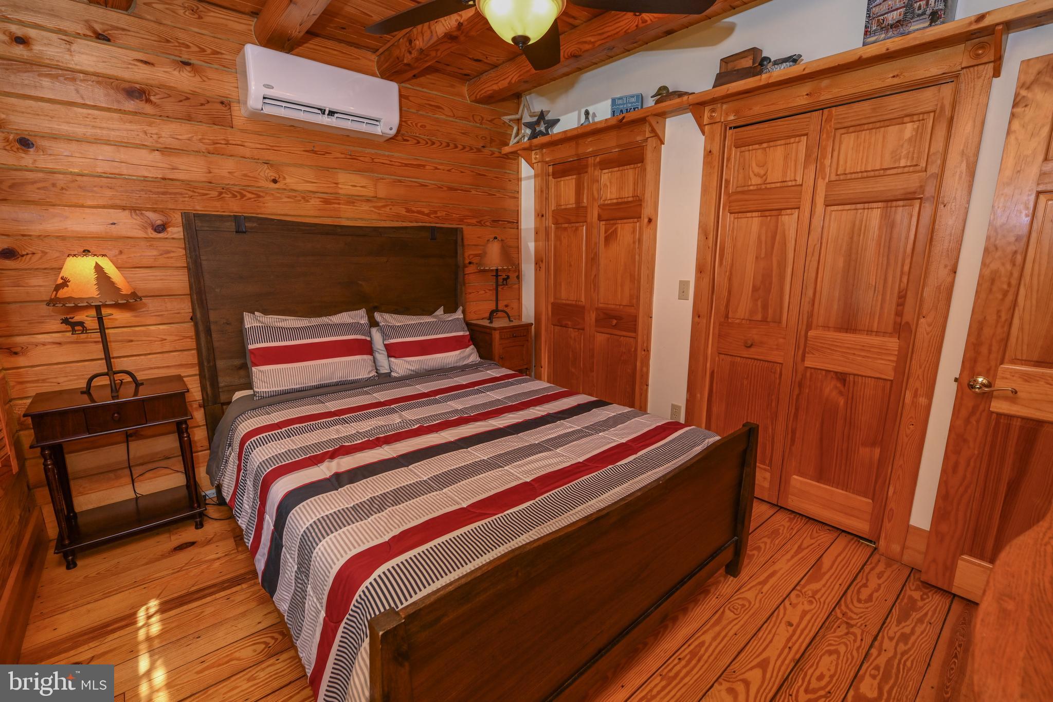 LAKE FOREST - Residential