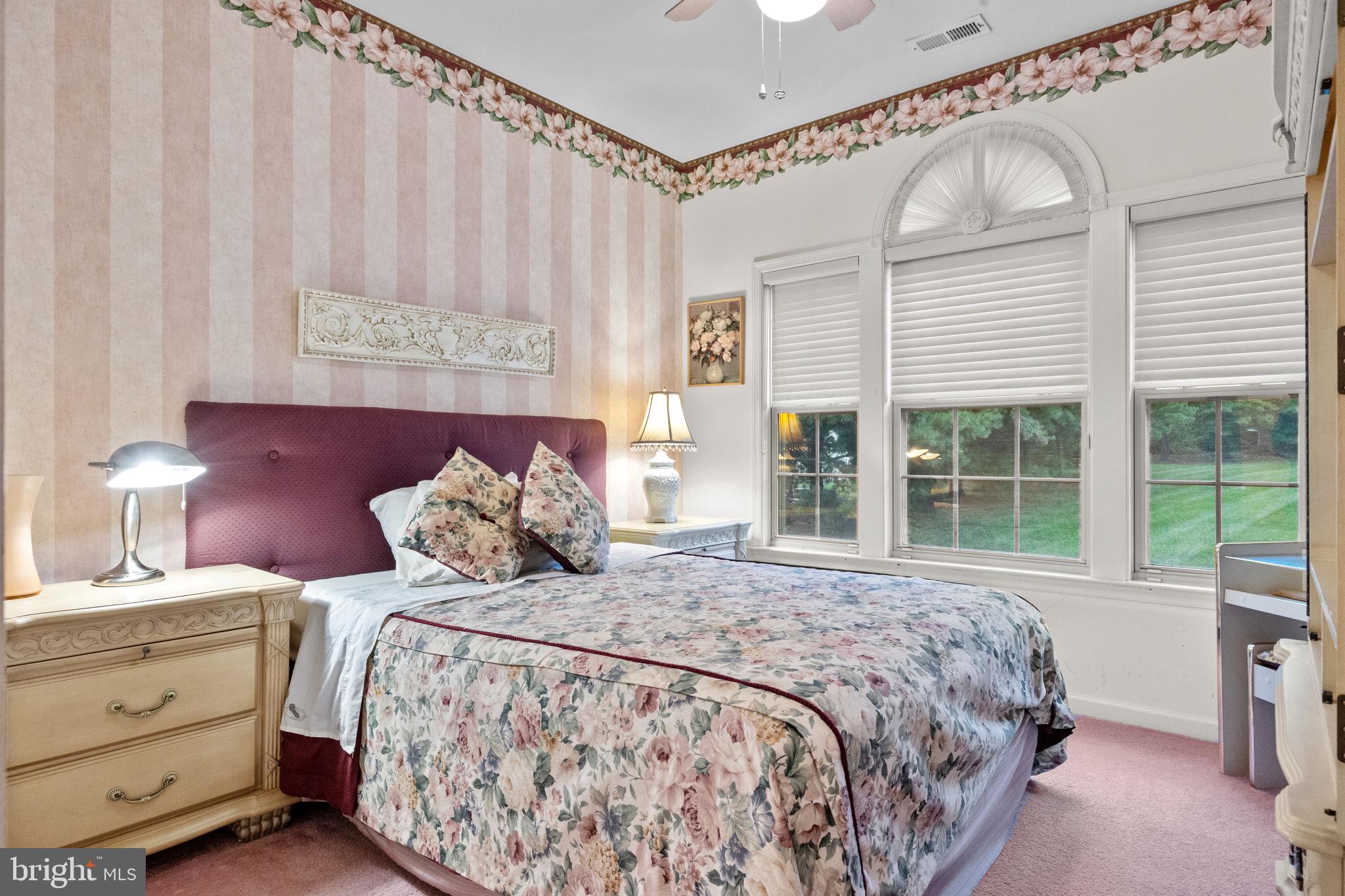 LEGACY OAKS - Residential