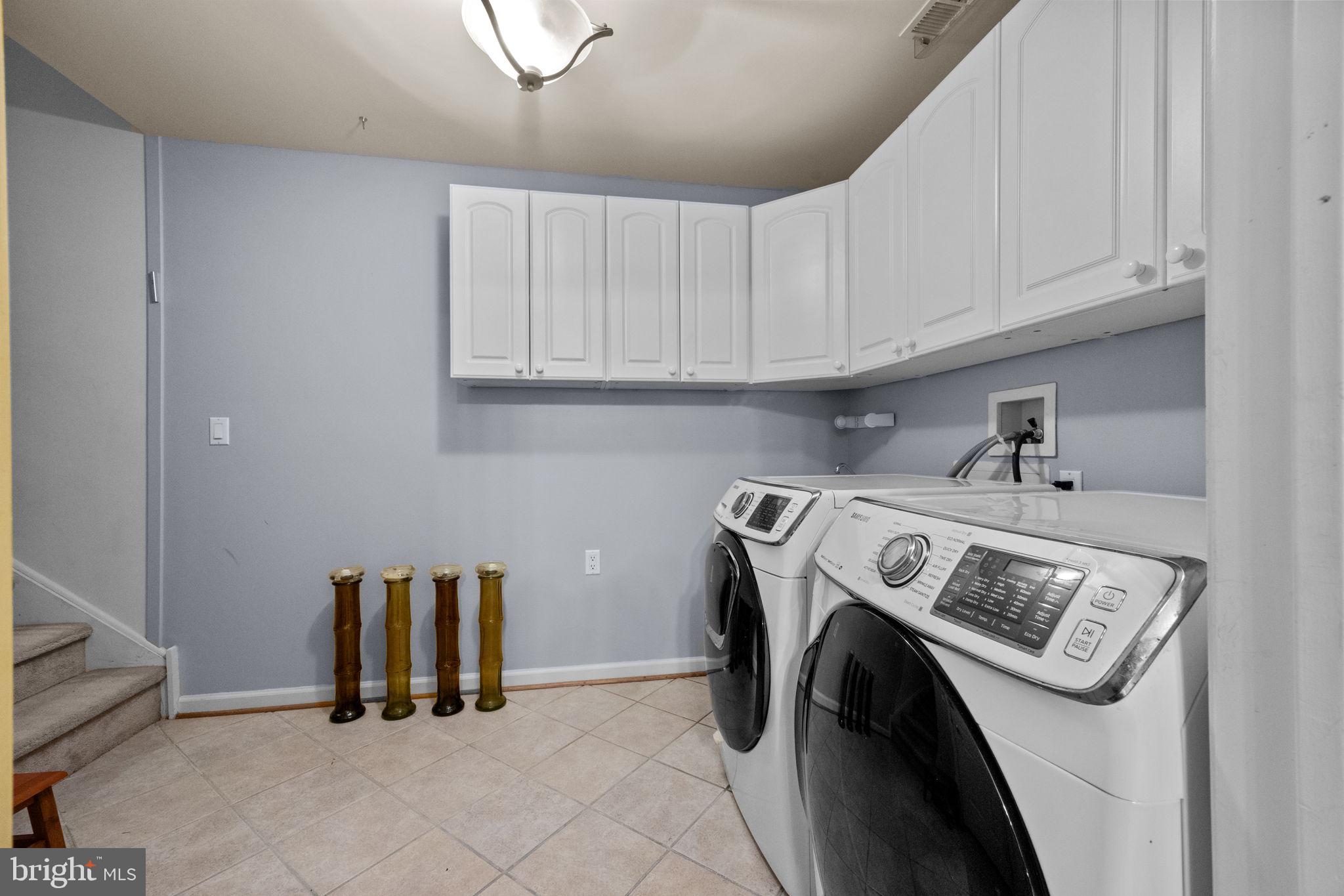 LEGACY OAKS - Residential