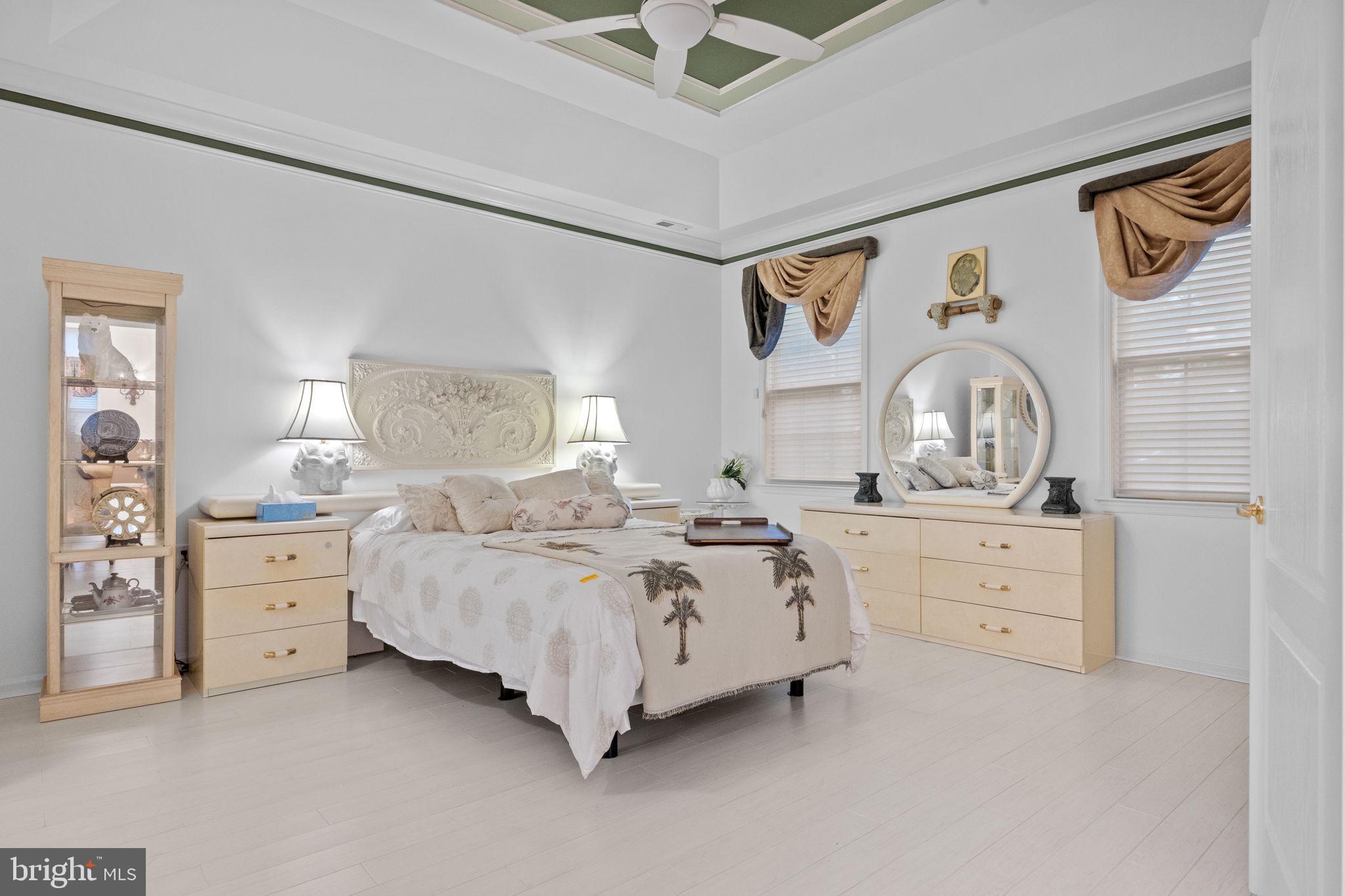 LEGACY OAKS - Residential