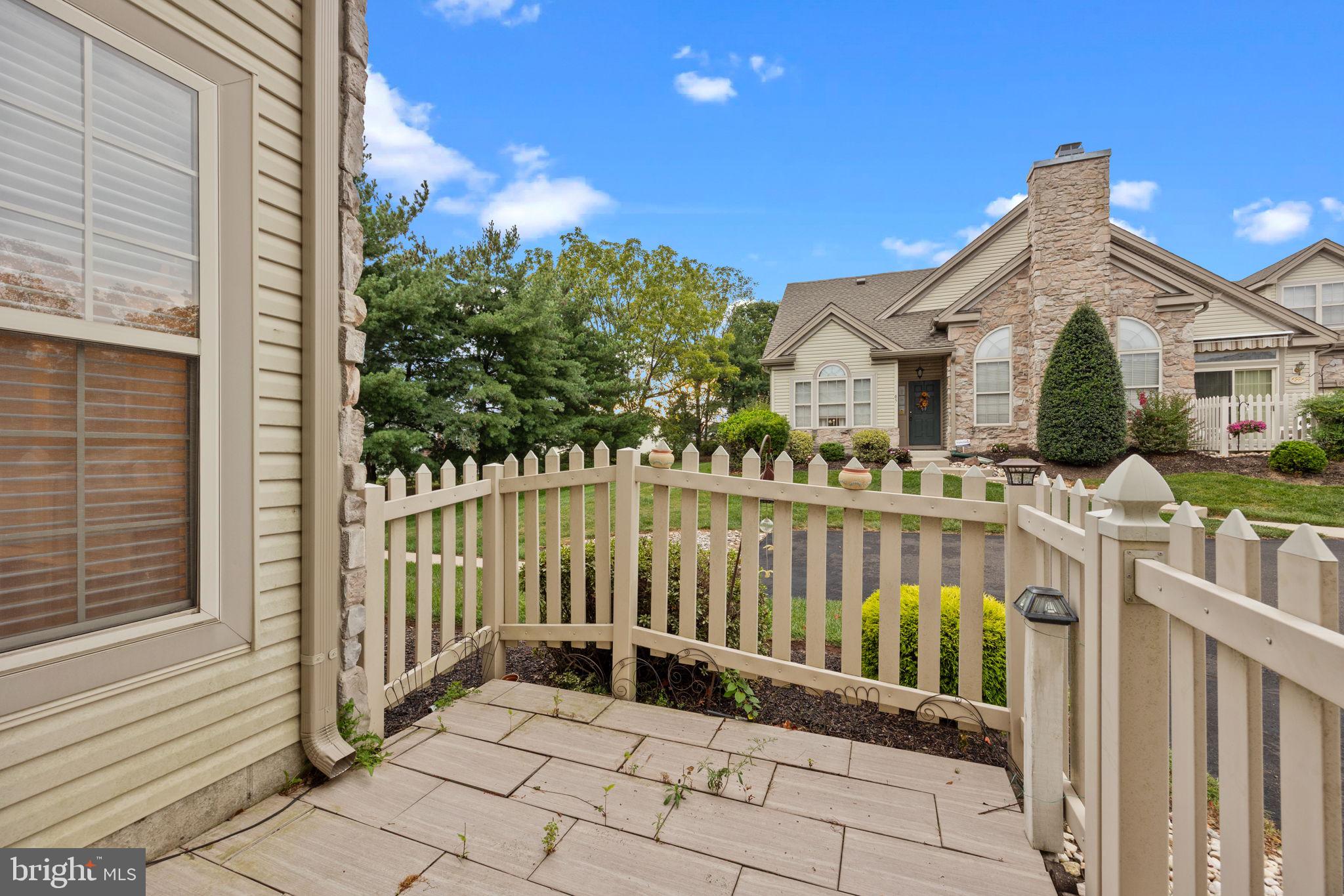 LEGACY OAKS - Residential