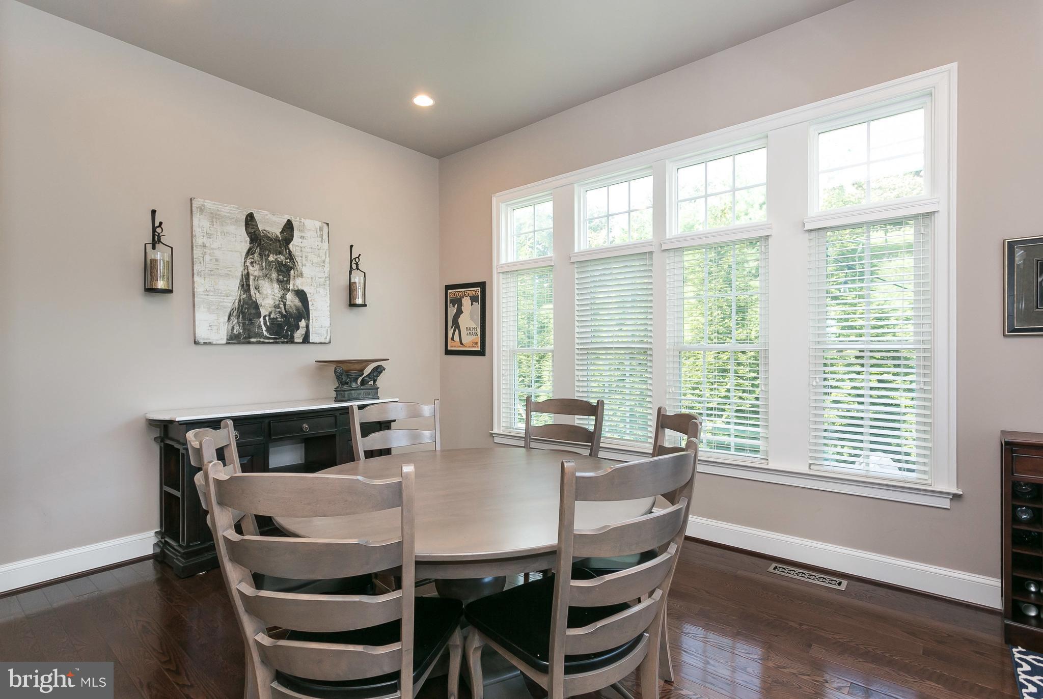 MEADOWVALE - Residential