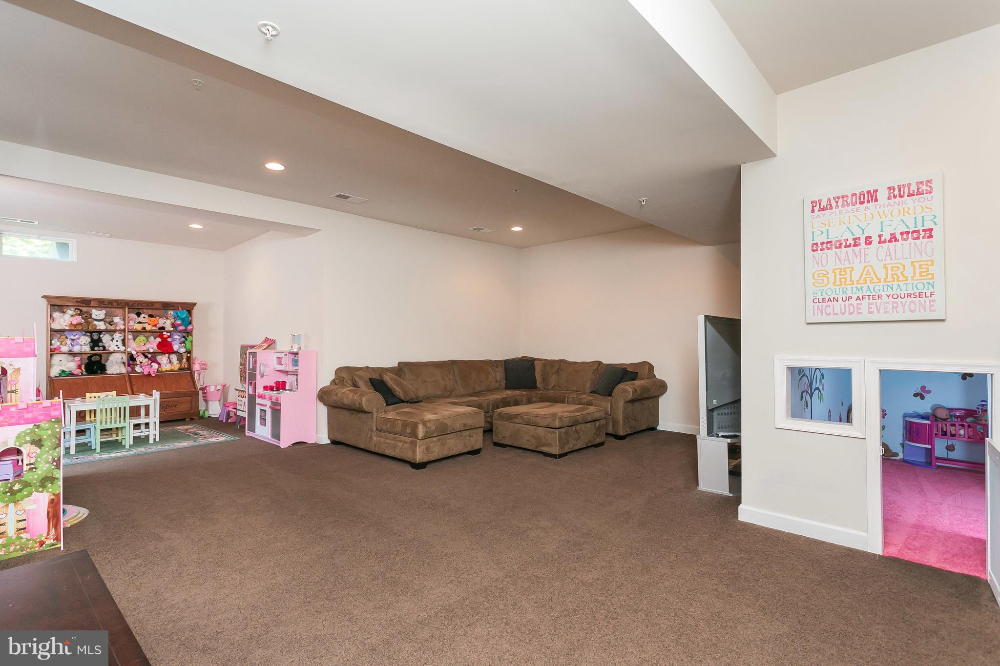 MEADOWVALE - Residential