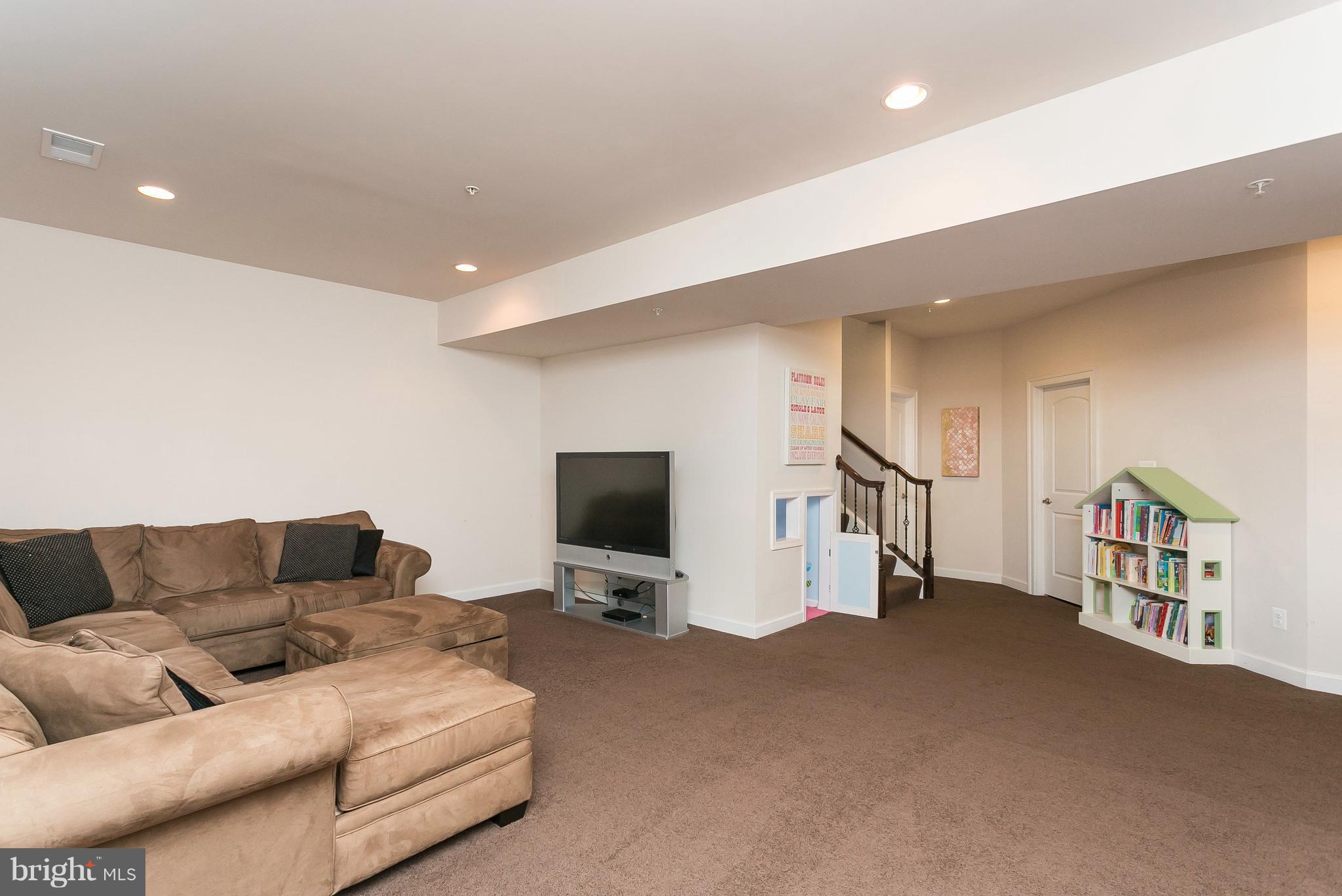 MEADOWVALE - Residential