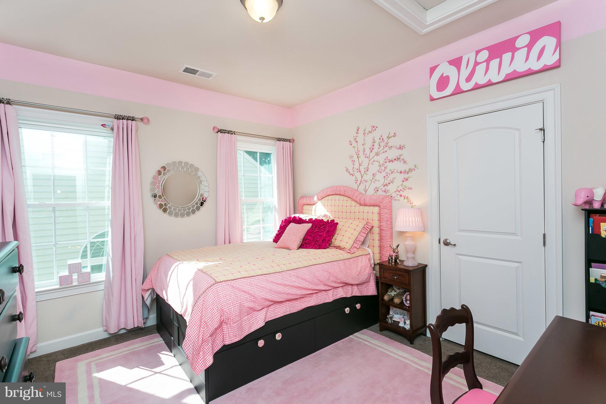 MEADOWVALE - Residential