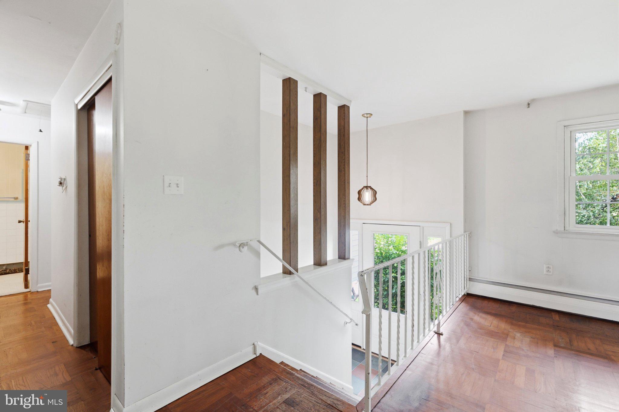 1230 AUDREY LANE