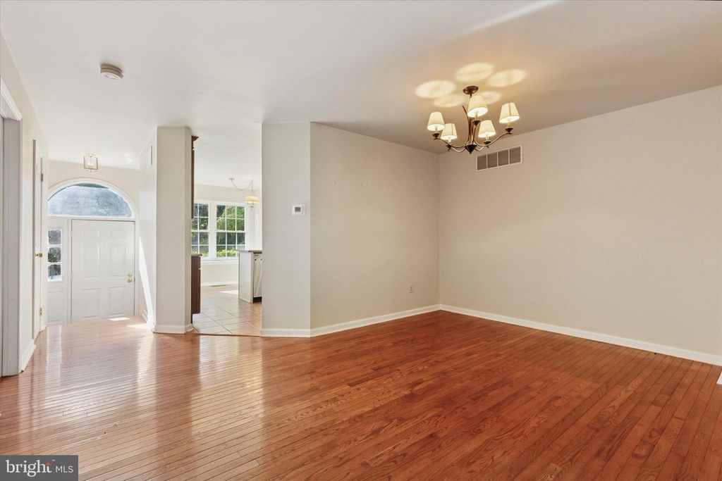 Photo of 112 Hemlock Drive, COLLEGEVILLE, PA 19426 (MLS # PAMC2146888)