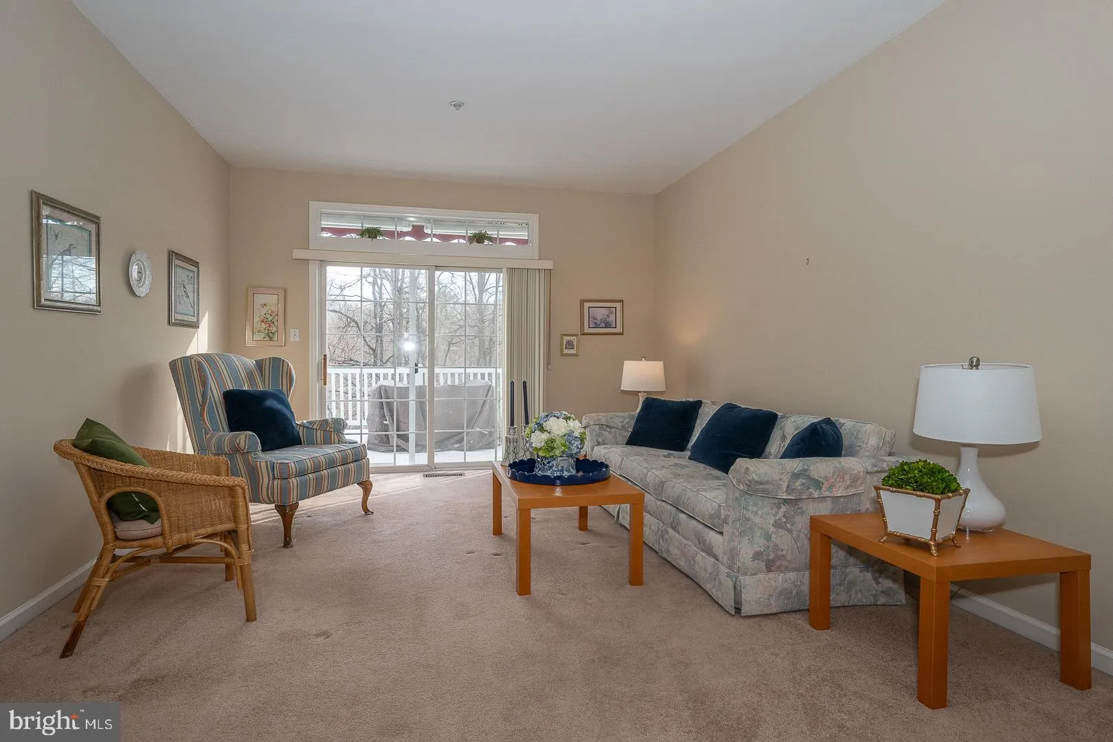 Springfield, Pennsylvania 19064, United States, 2 Bedrooms Bedrooms, ,3 BathroomsBathrooms,Residential,Pending,16525