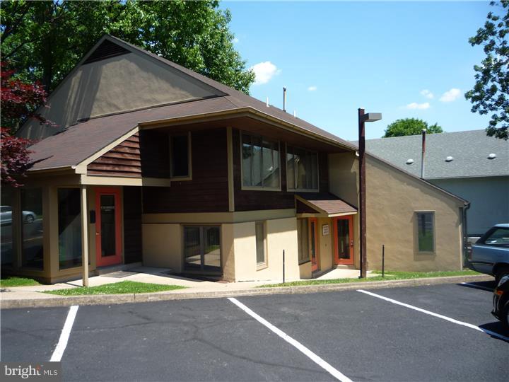 000 - Commercial Sale