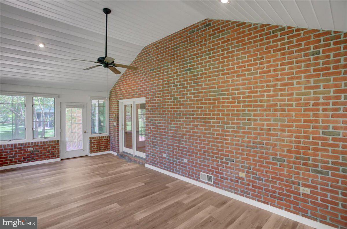 CHAMBERSBURG - Residential Lease