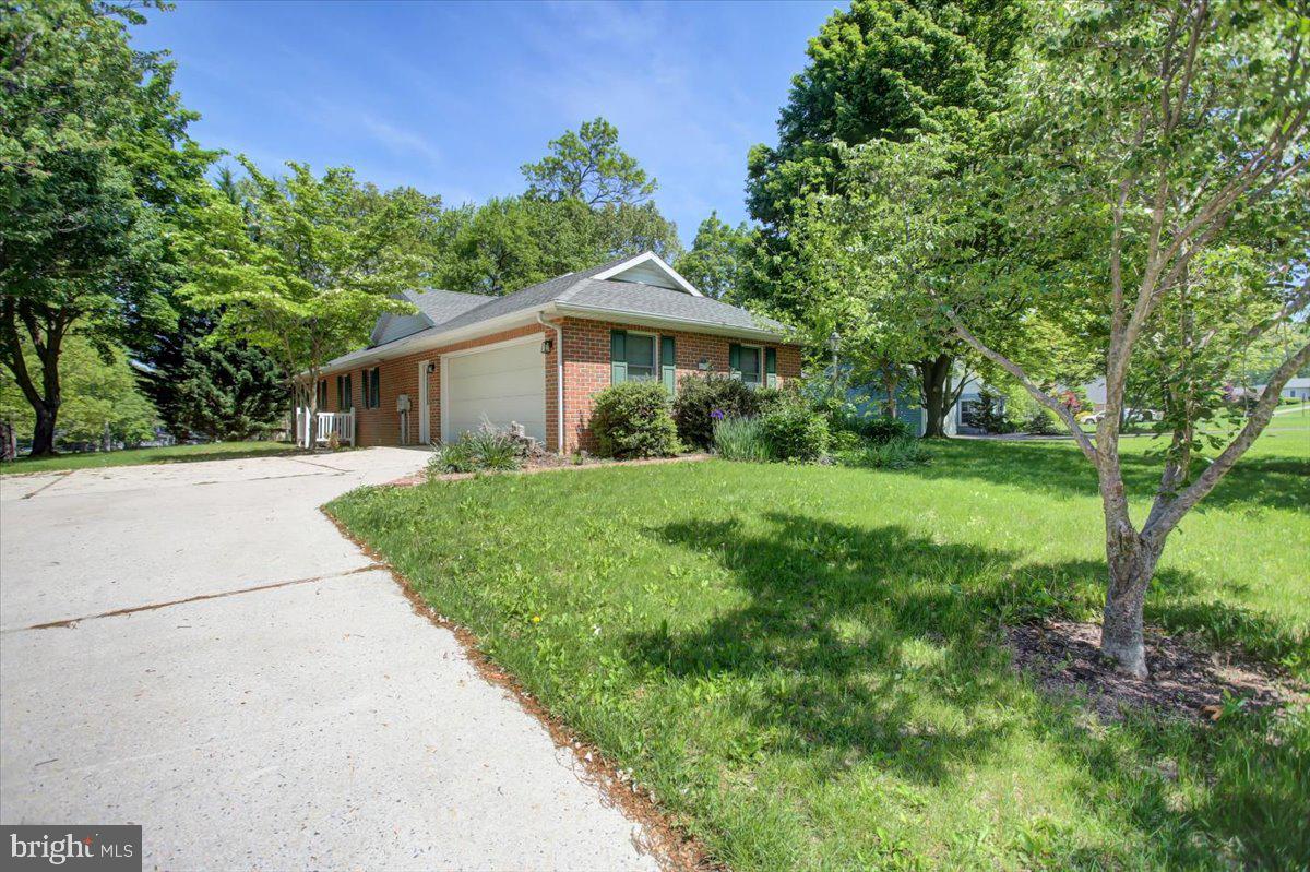 CHAMBERSBURG - Residential Lease