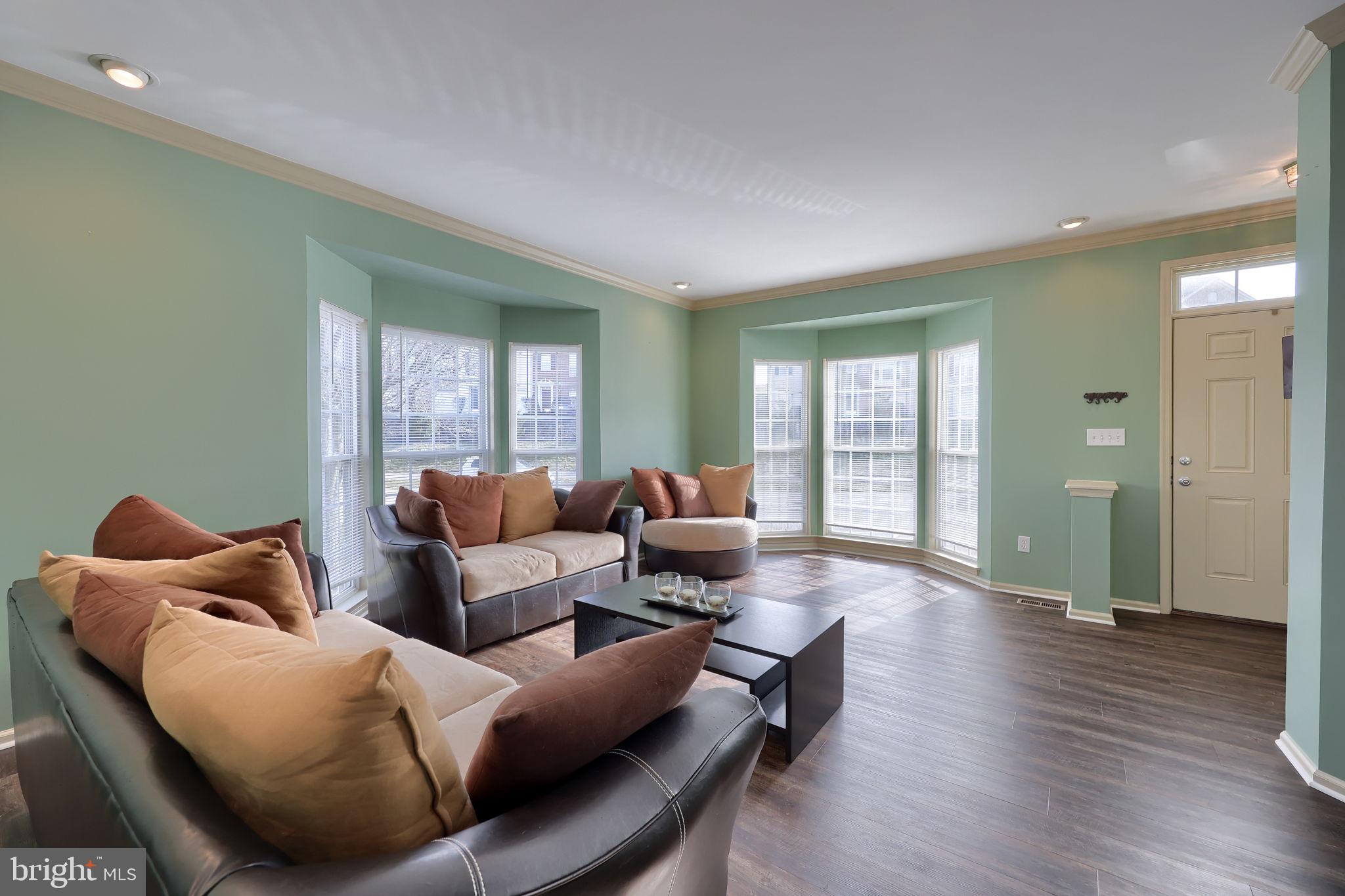 7273 N SENTINEL LANE