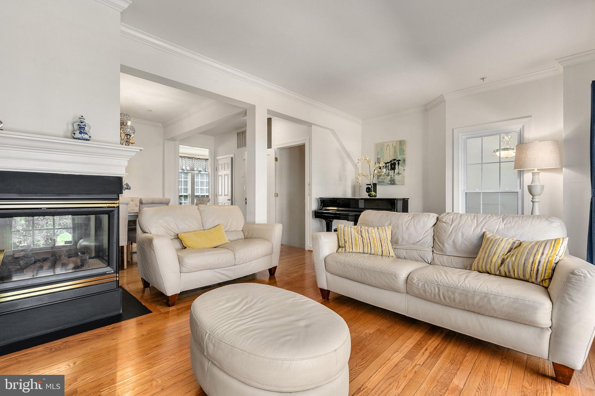 QUINCE ORCHARD PARK - Residential