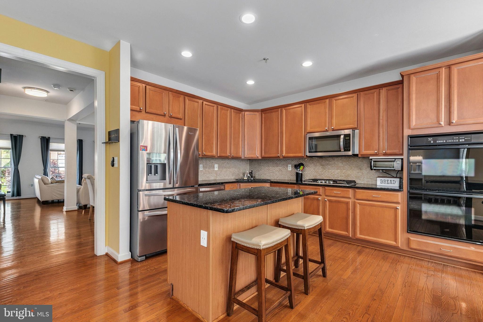 QUINCE ORCHARD PARK - Residential