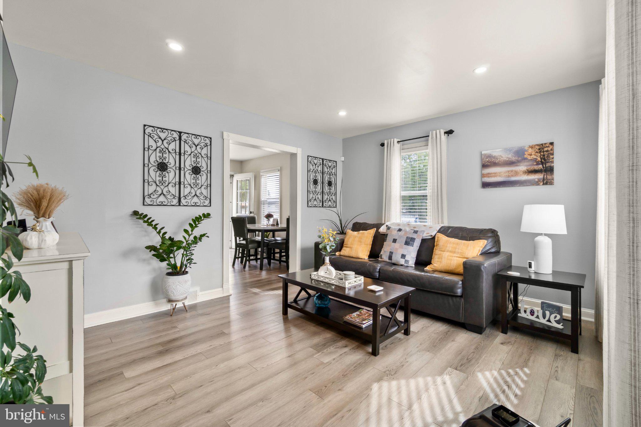 39 WORTHINGTON AVENUE