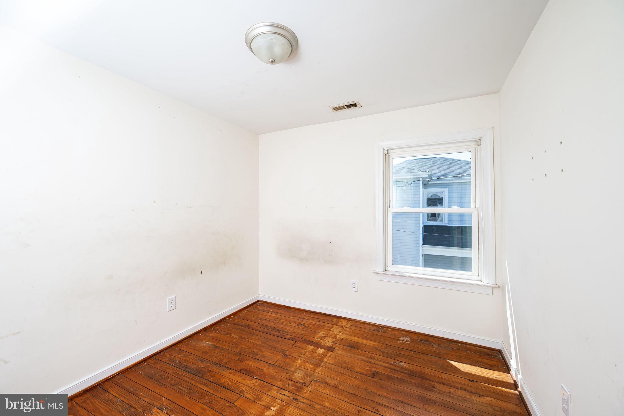 HIGHLAND SPRINGS - Residential