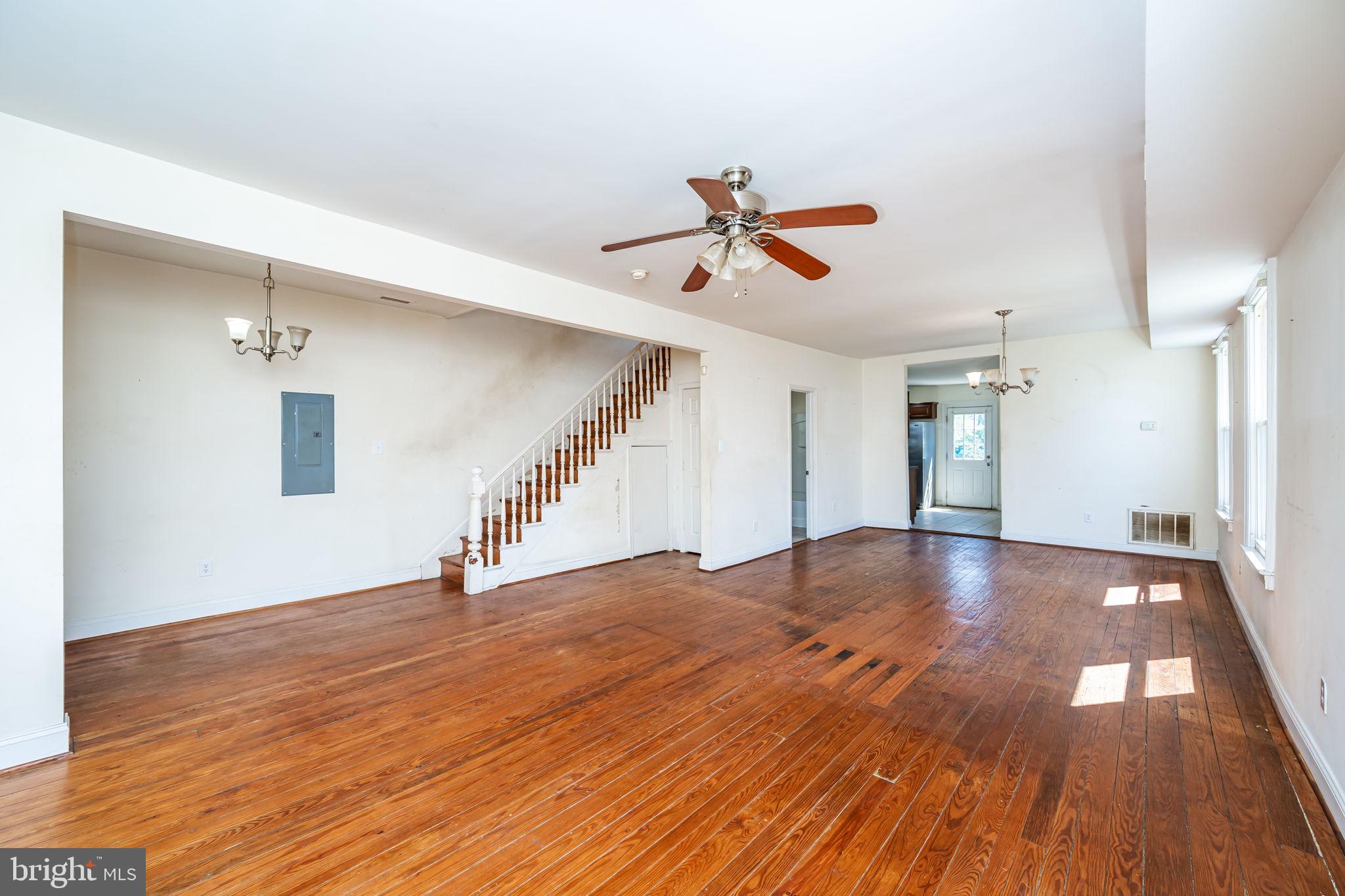 HIGHLAND SPRINGS - Residential