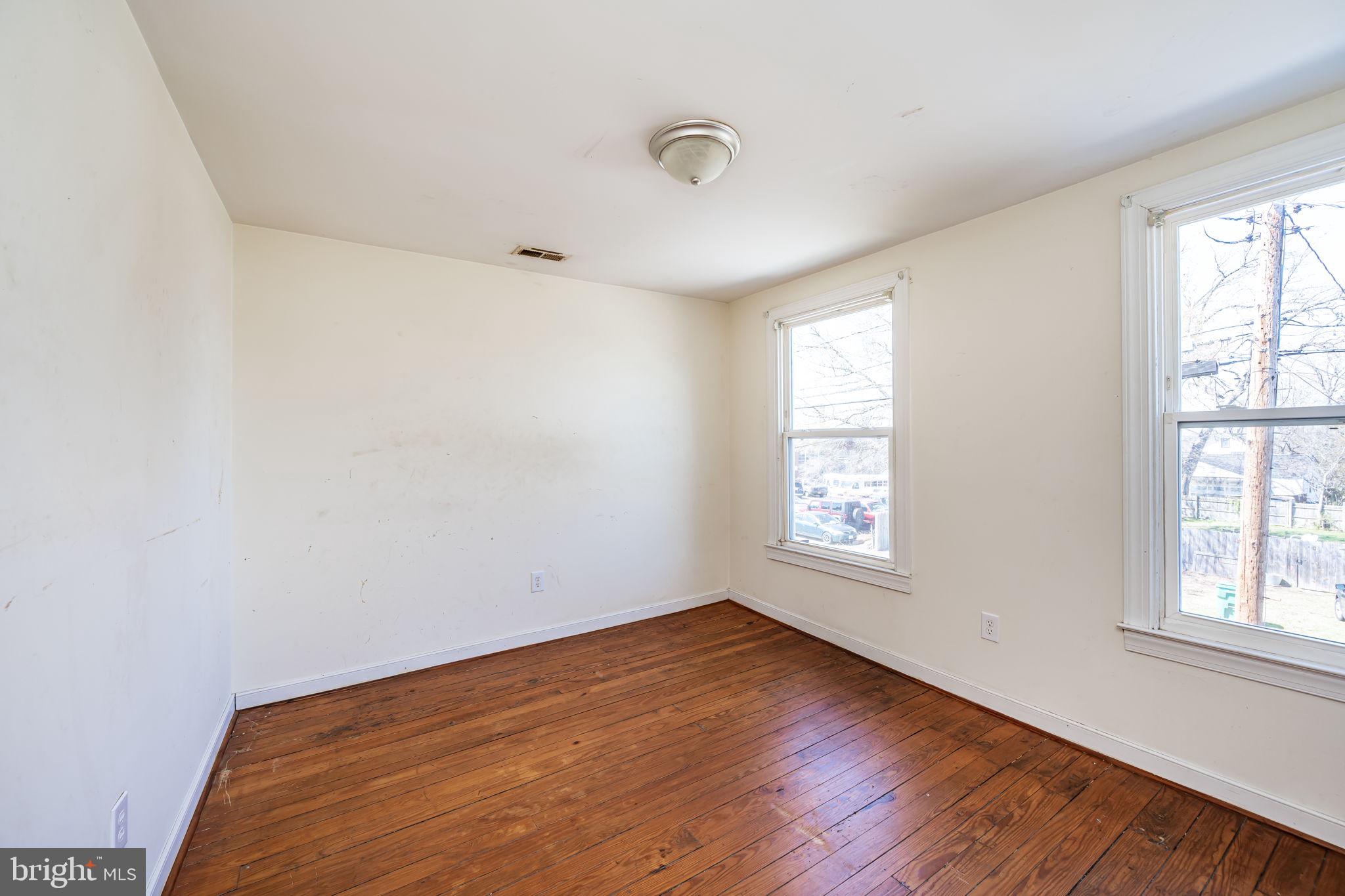 HIGHLAND SPRINGS - Residential