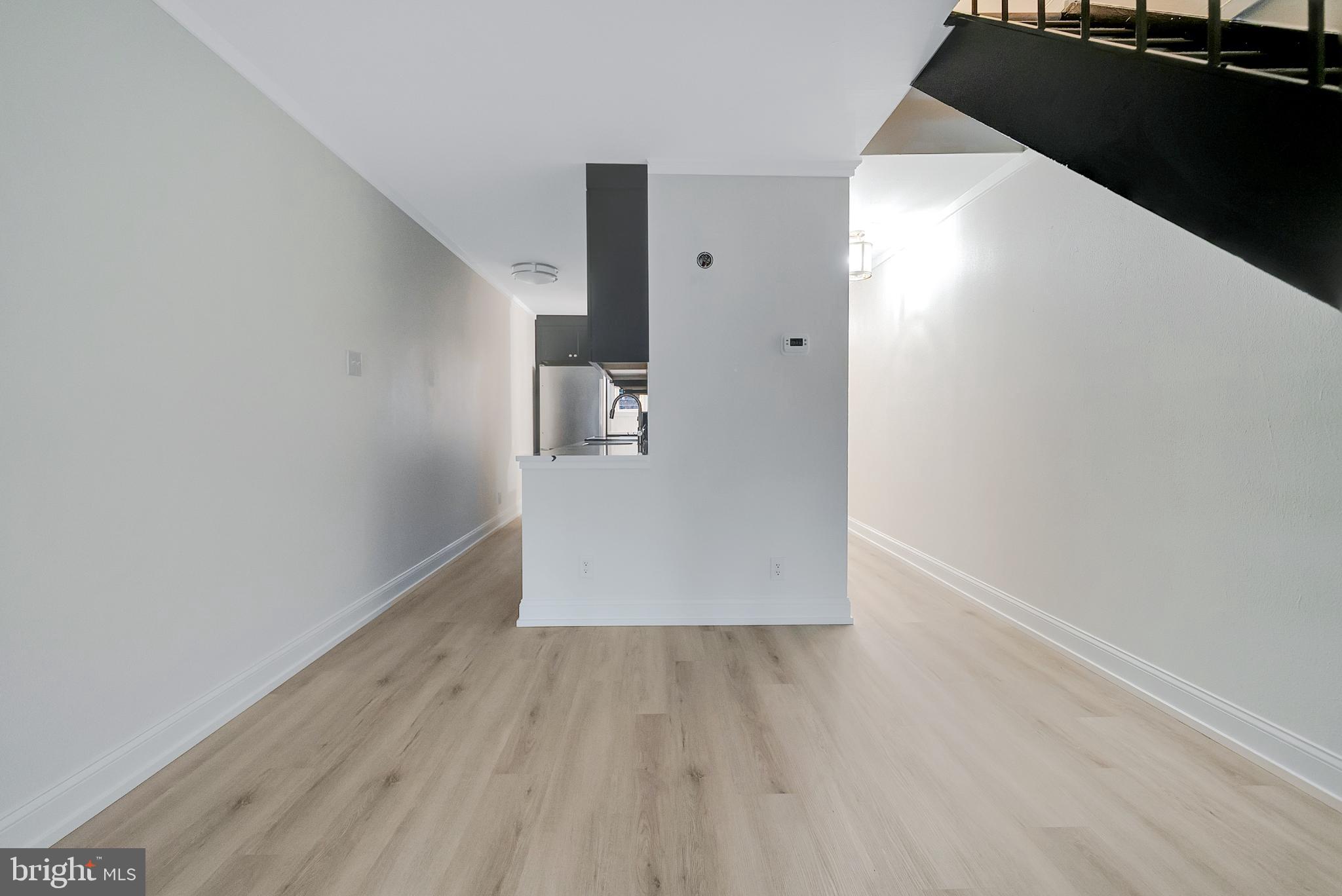 SUMMIT HOUSE - Residential