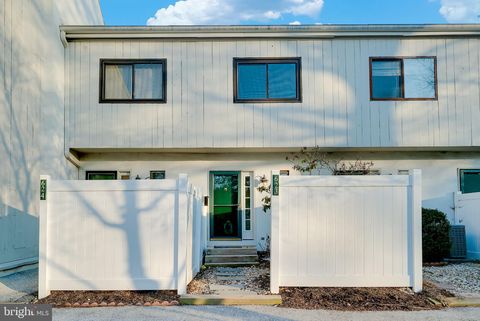 623 SUMMIT HOUSE 623 WEST CHESTER PA 19382