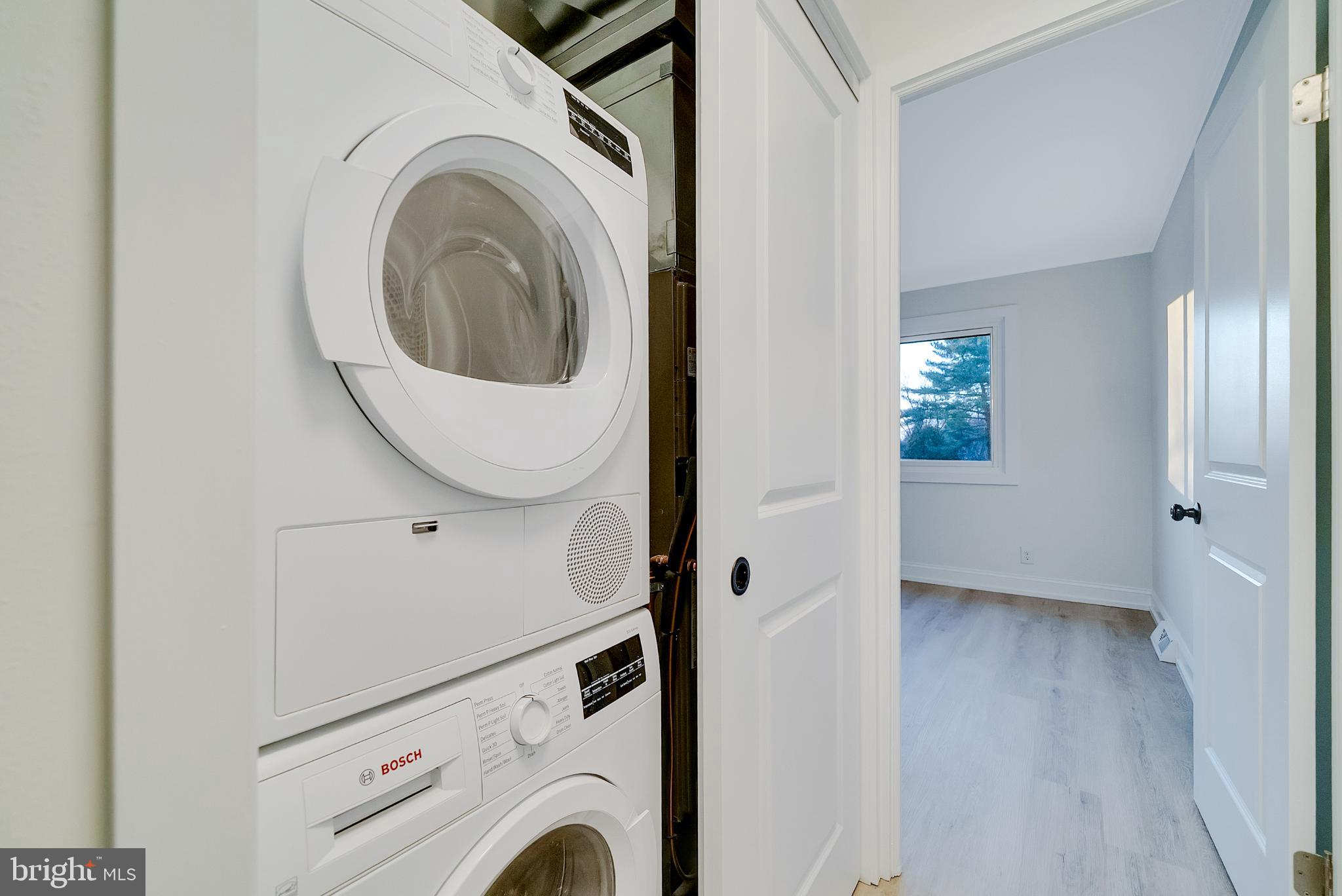 SUMMIT HOUSE - Residential