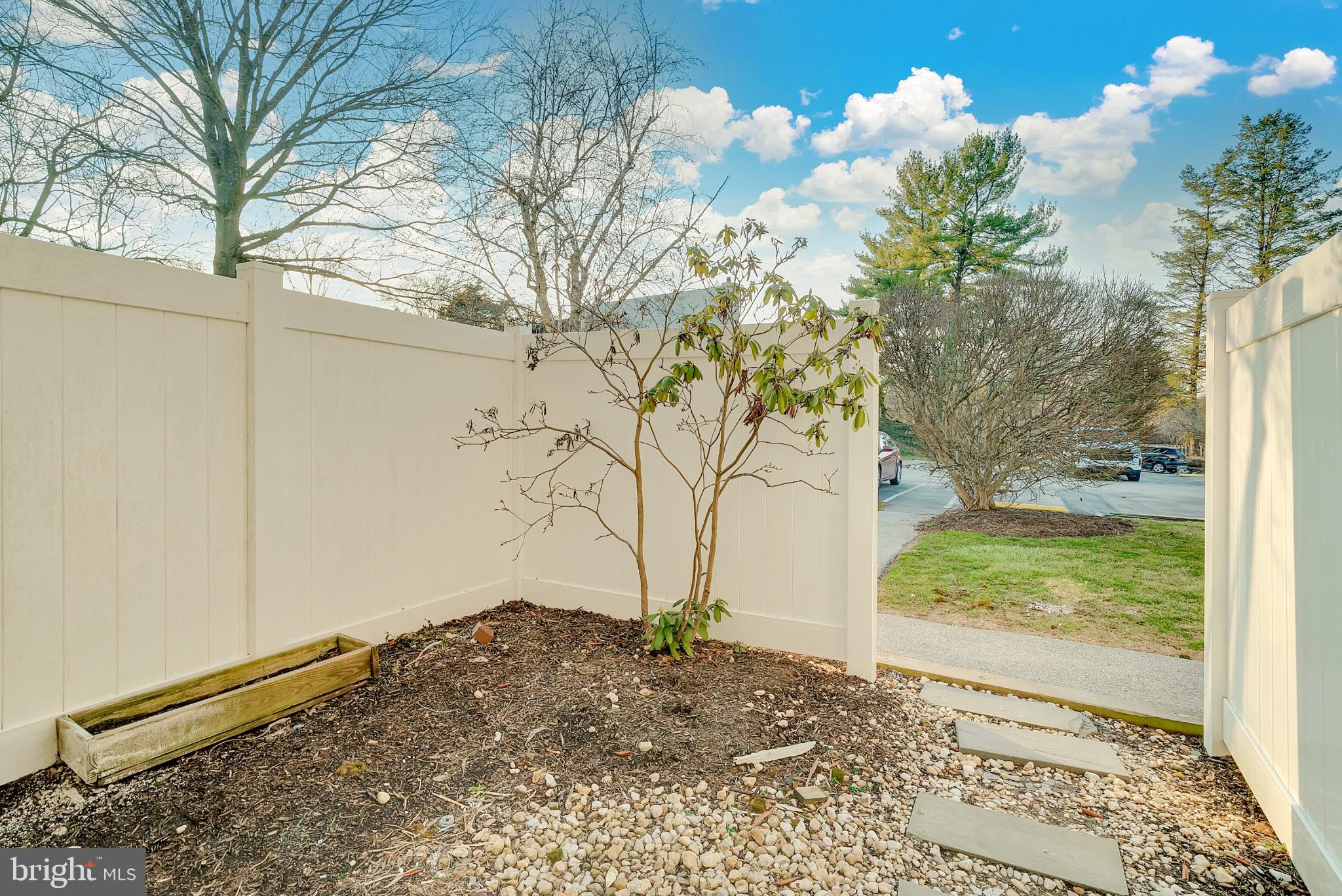 SUMMIT HOUSE - Residential