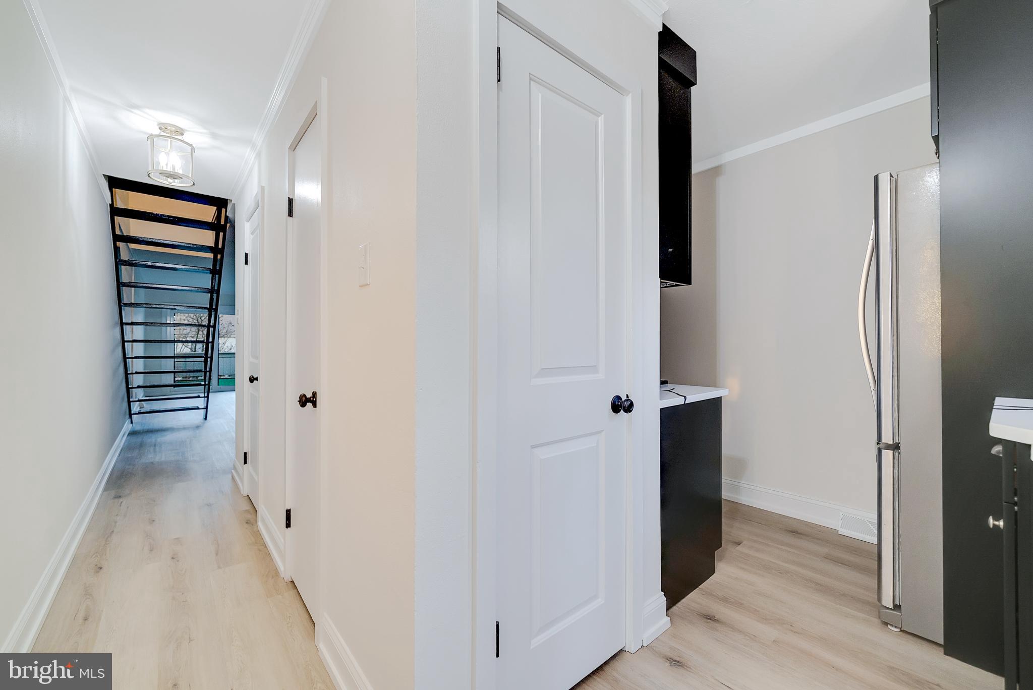 SUMMIT HOUSE - Residential