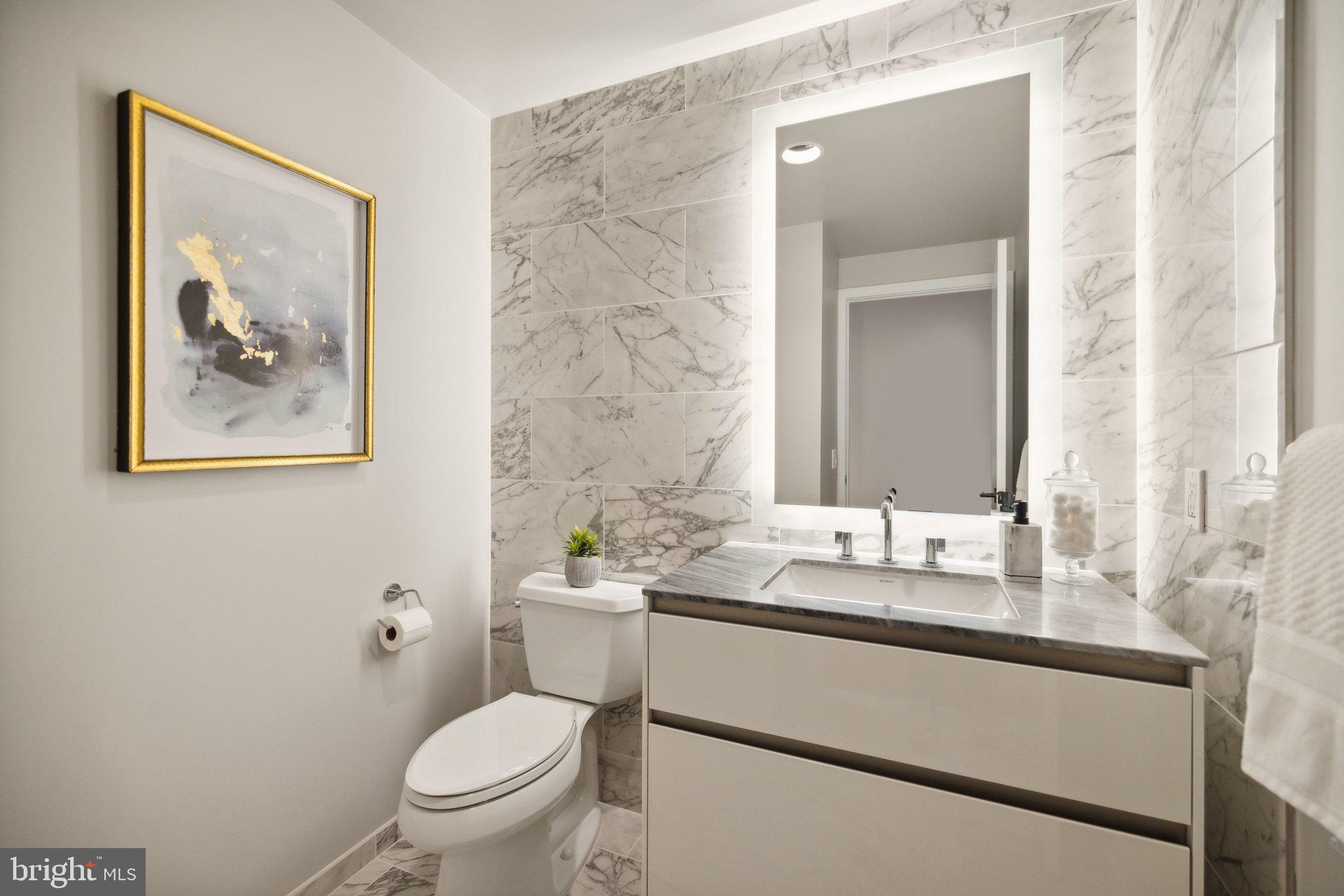 ROSSLYN - Residential