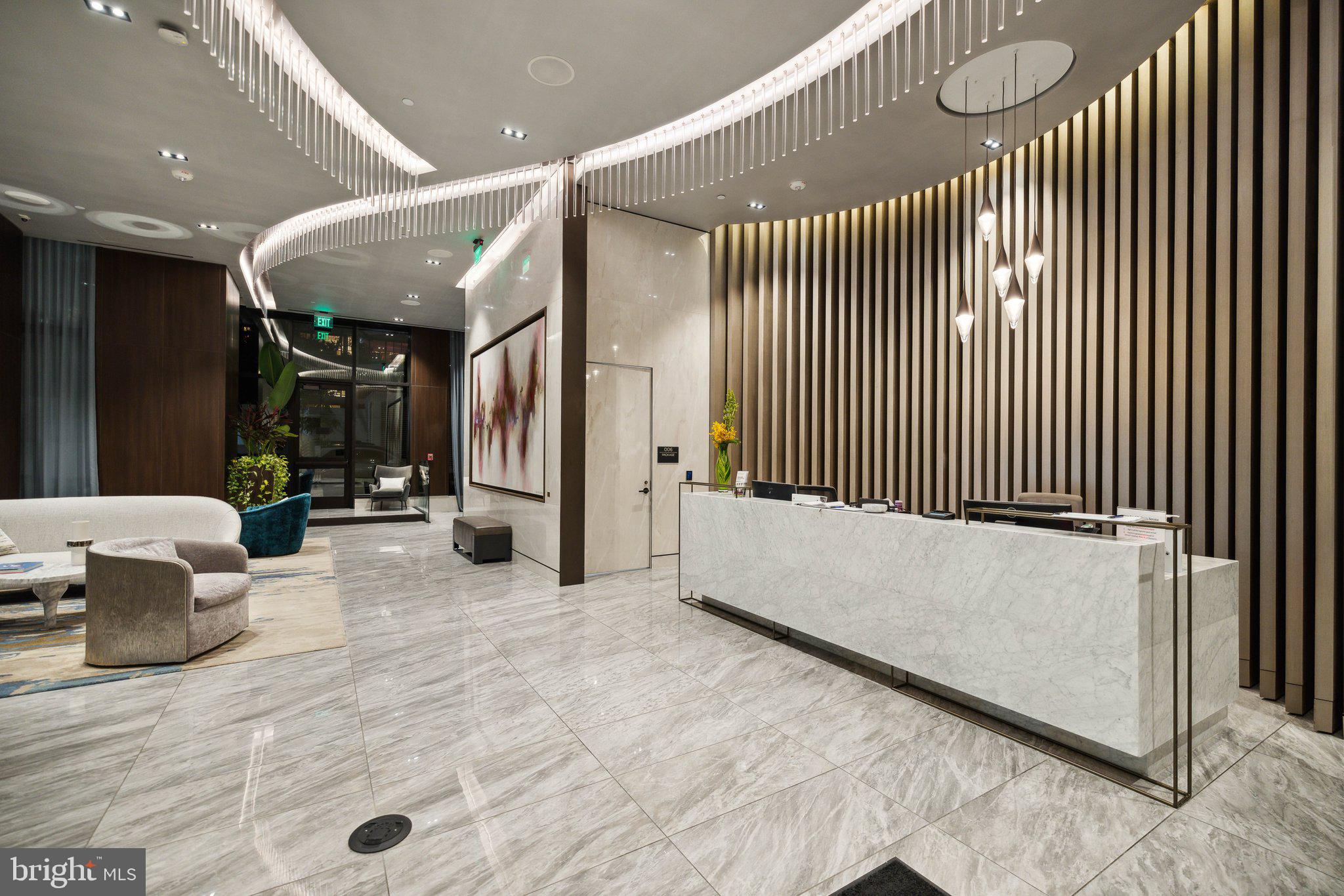 ROSSLYN - Residential