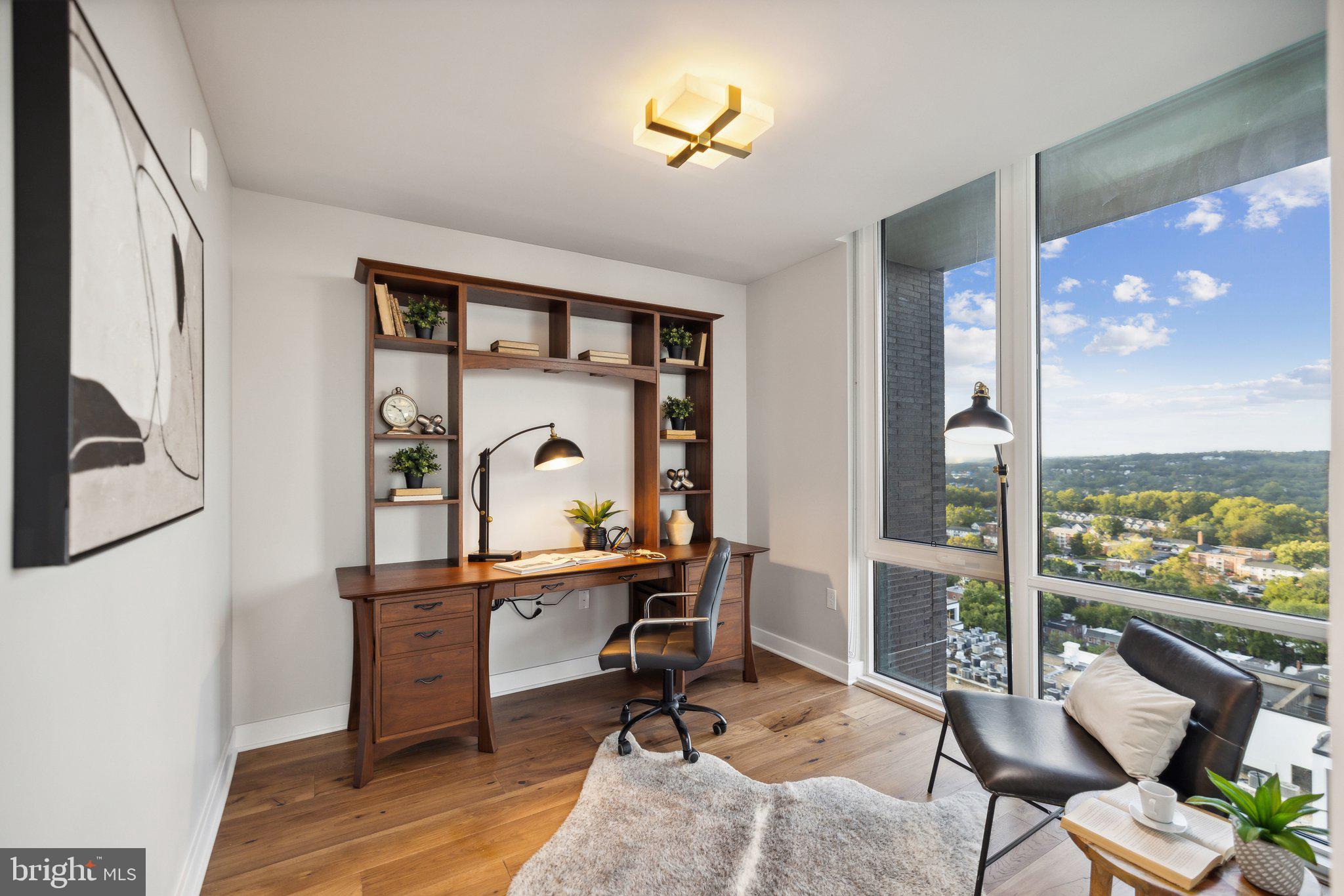 ROSSLYN - Residential