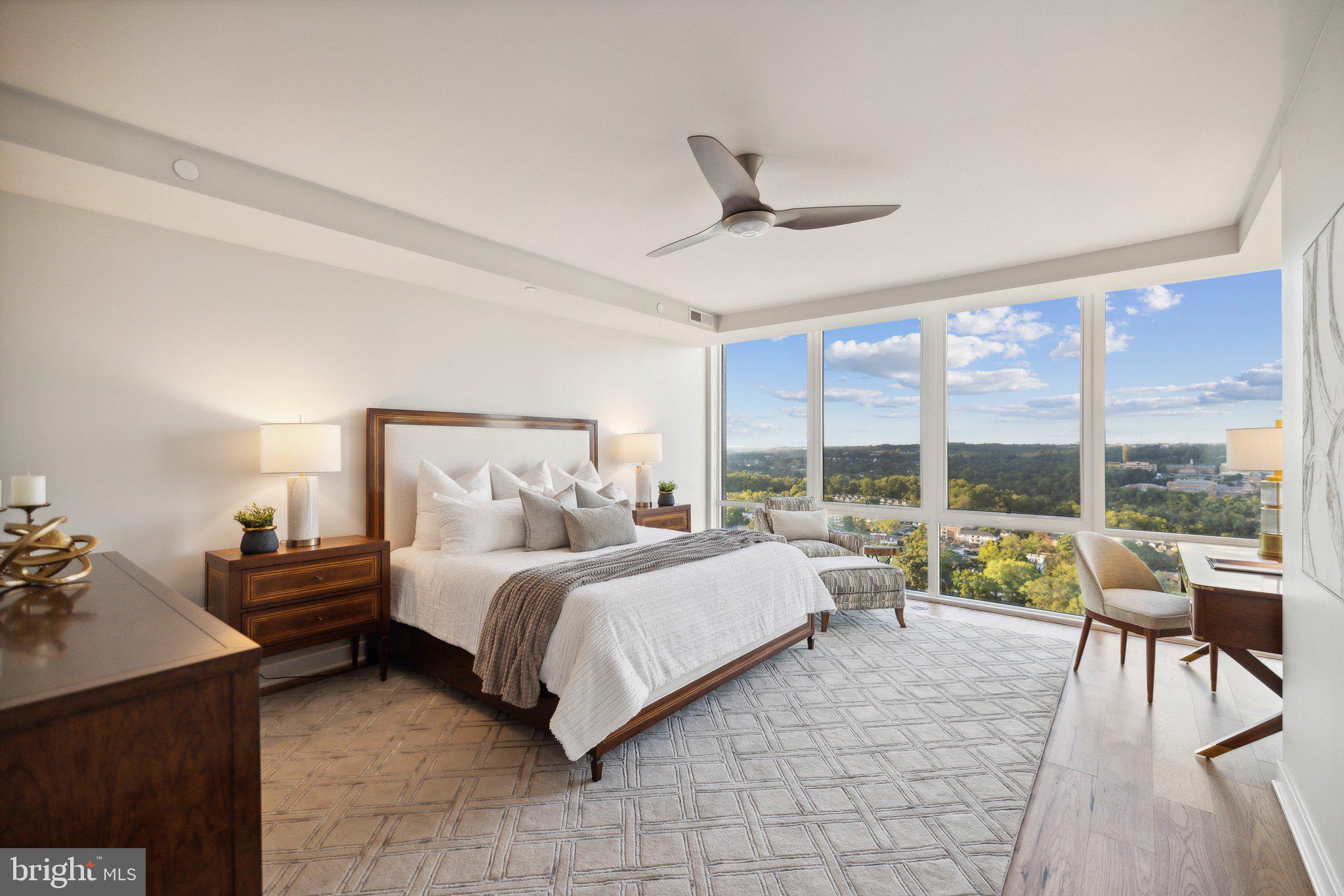 ROSSLYN - Residential