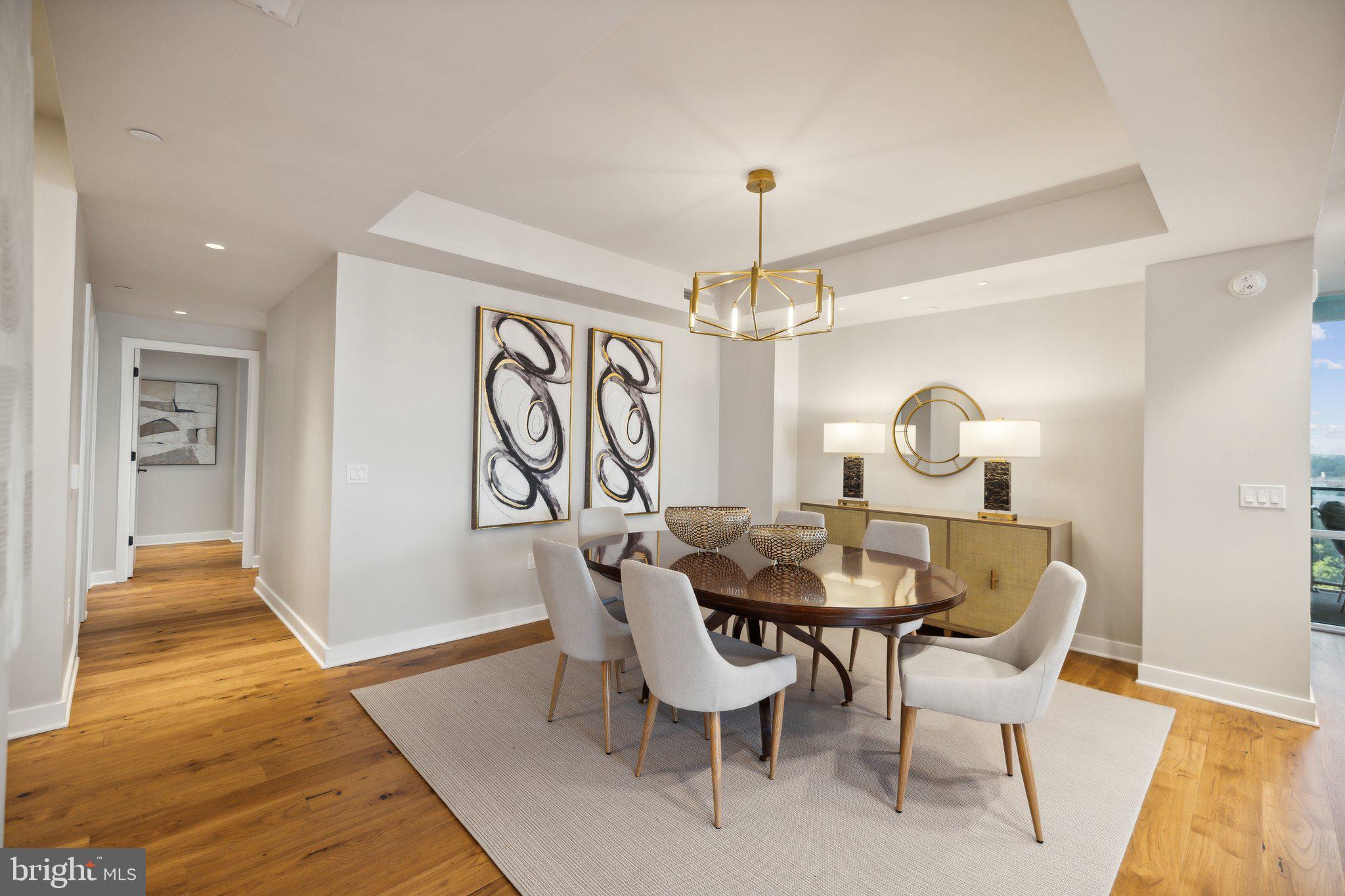 ROSSLYN - Residential