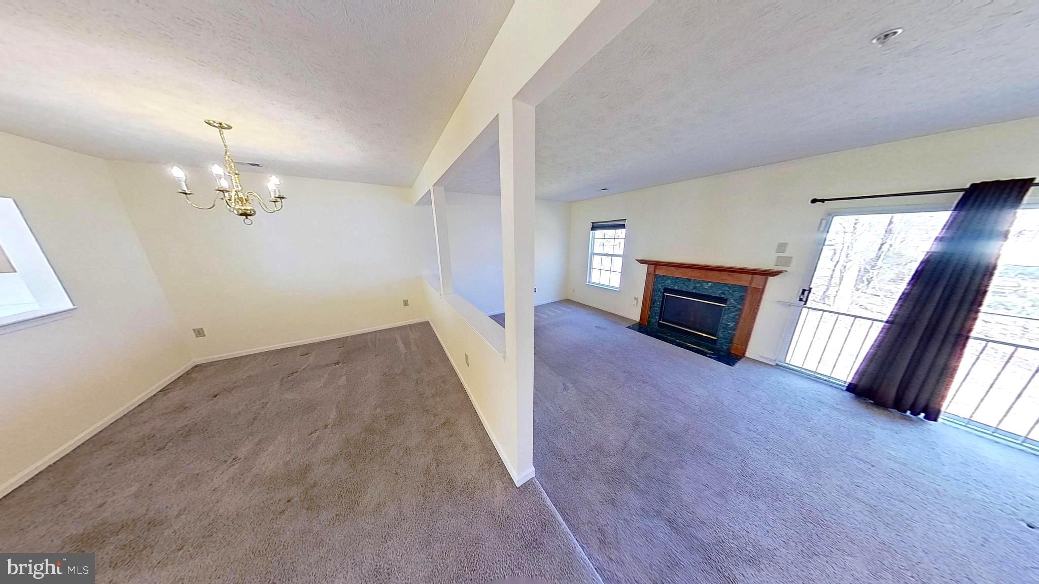 SOUTH HAMPTON - Residential Lease