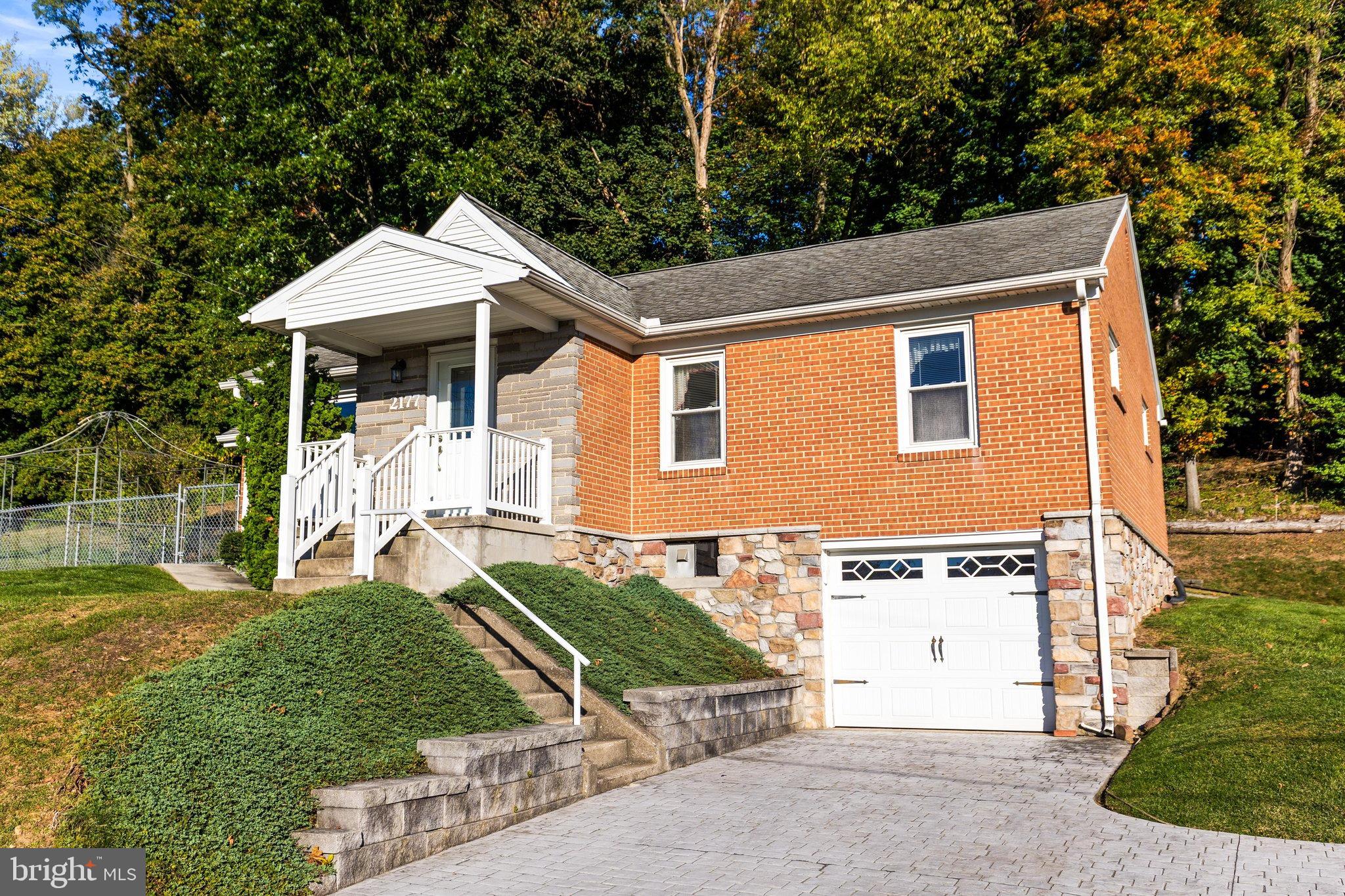 2177 FINEVIEW ROAD