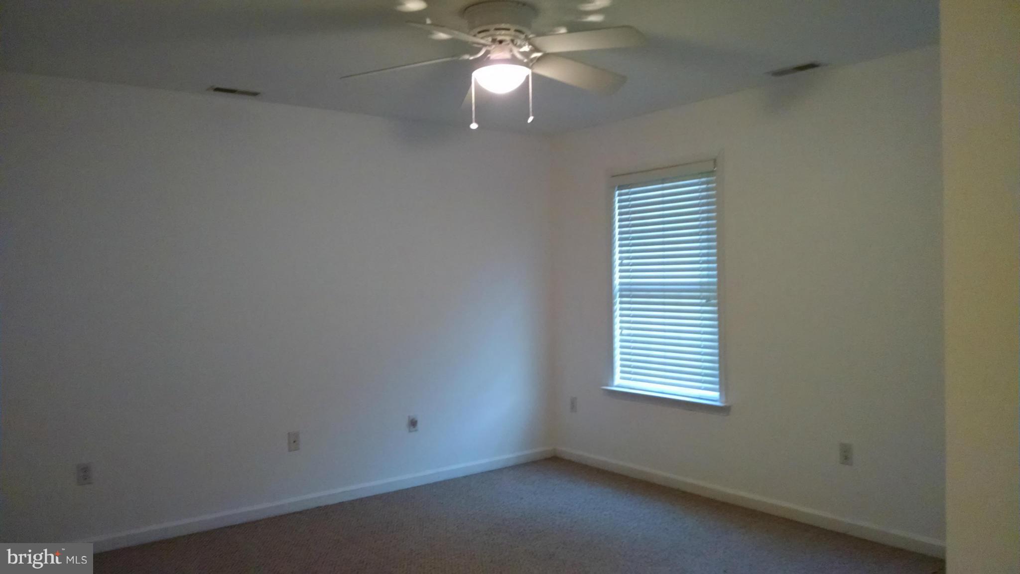 QUEEN ANNE - Residential Lease