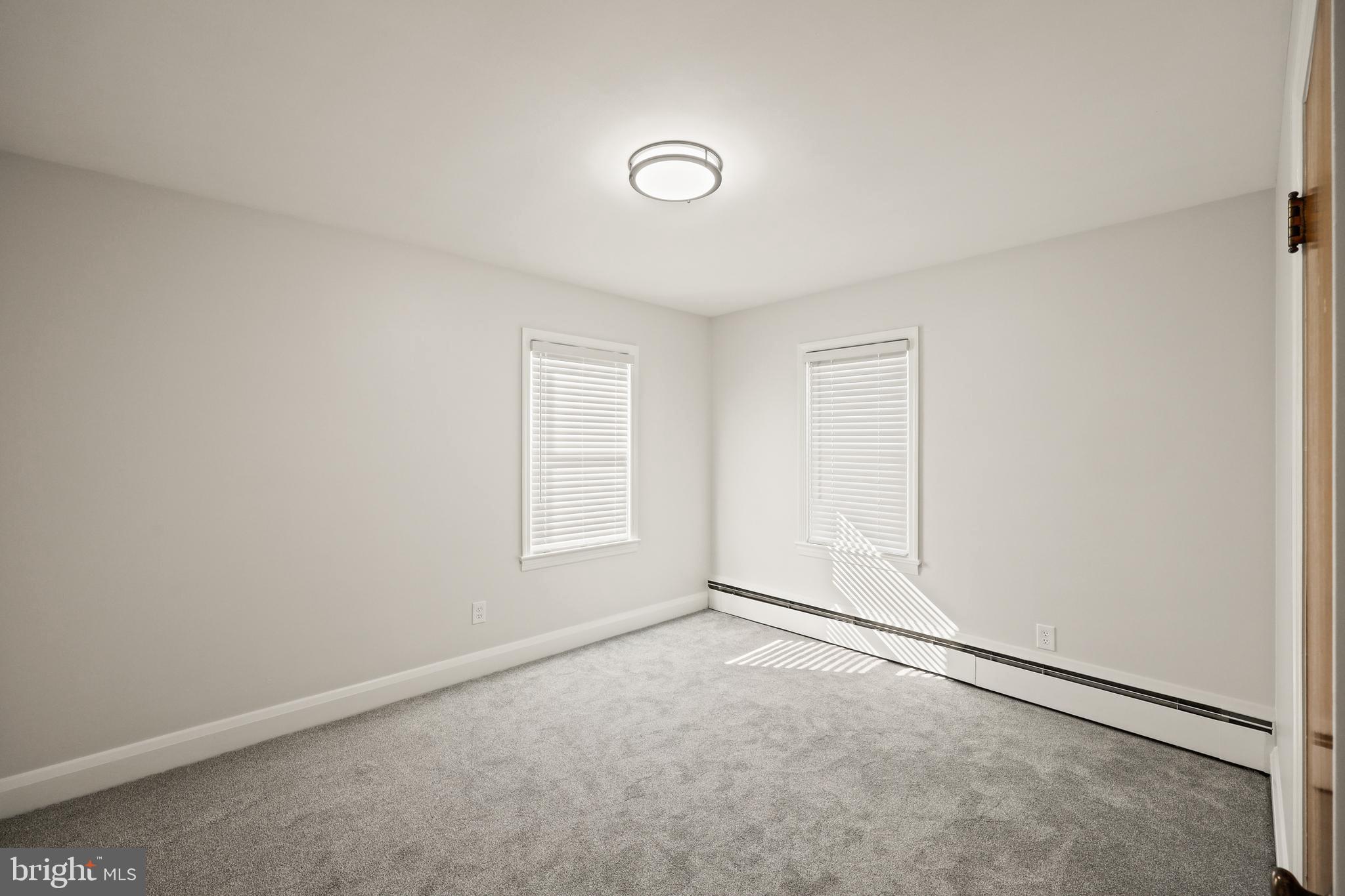 GRANDVIEW - Residential Lease