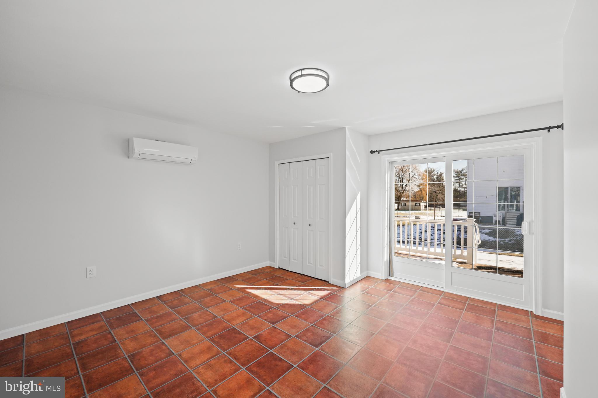 GRANDVIEW - Residential Lease